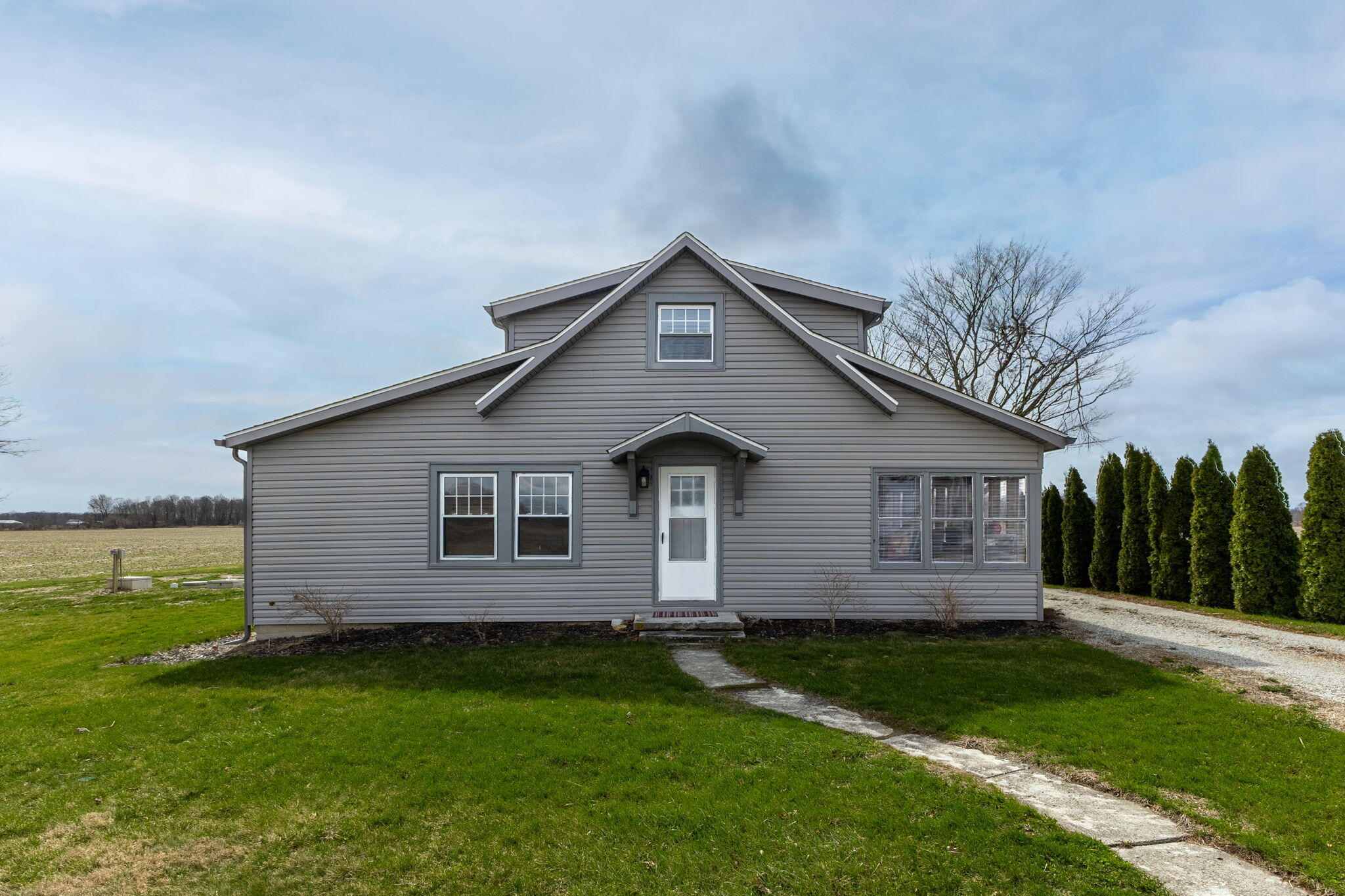 7627 Horatio-Harris Creek Road, Bradford, Ohio 45308