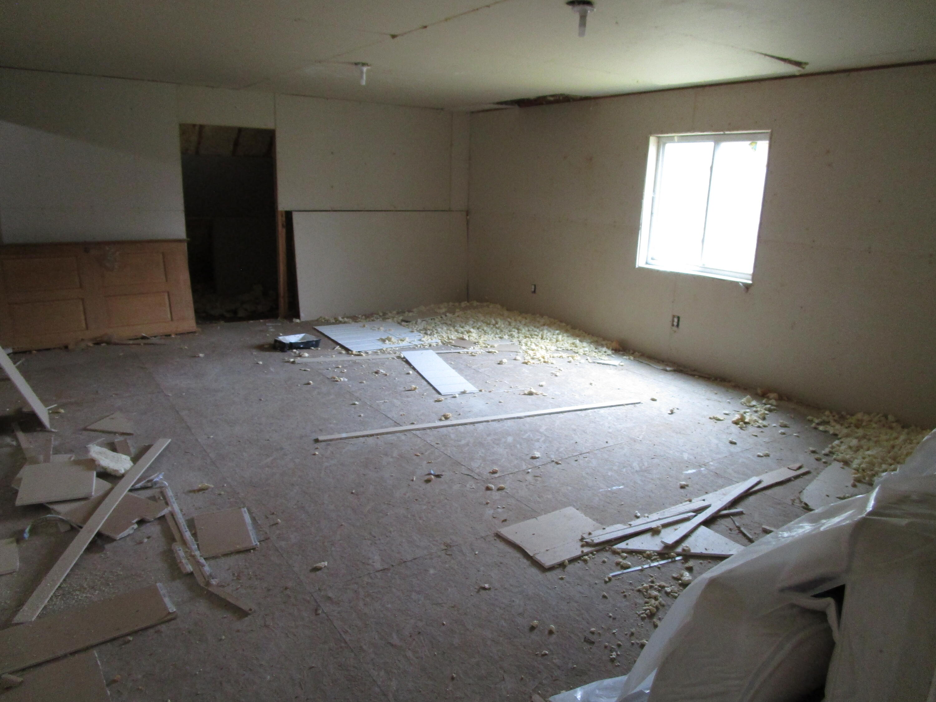 4954 County Line Road, Springfield, Ohio 45502