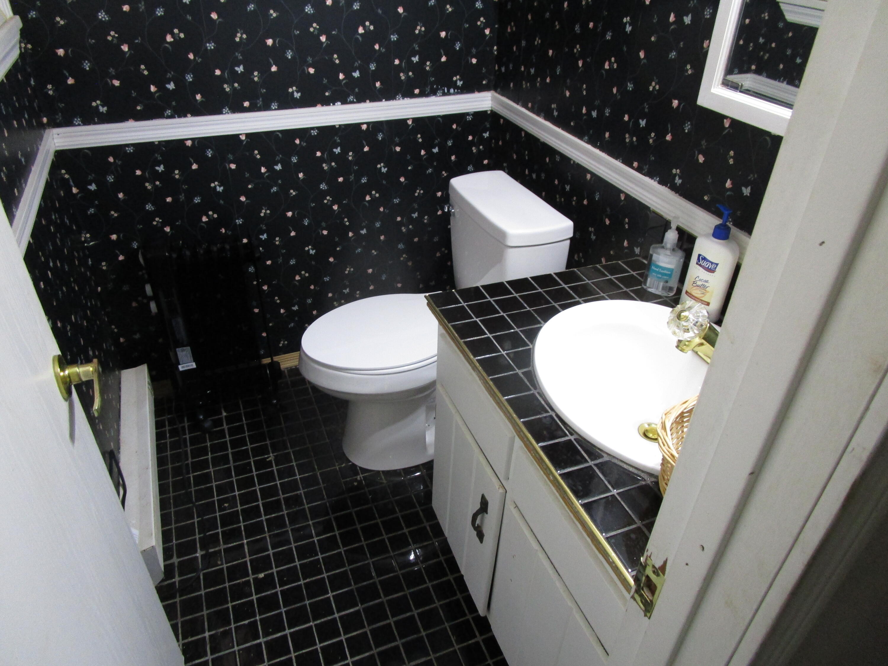 4954 County Line Road, Springfield, Ohio 45502