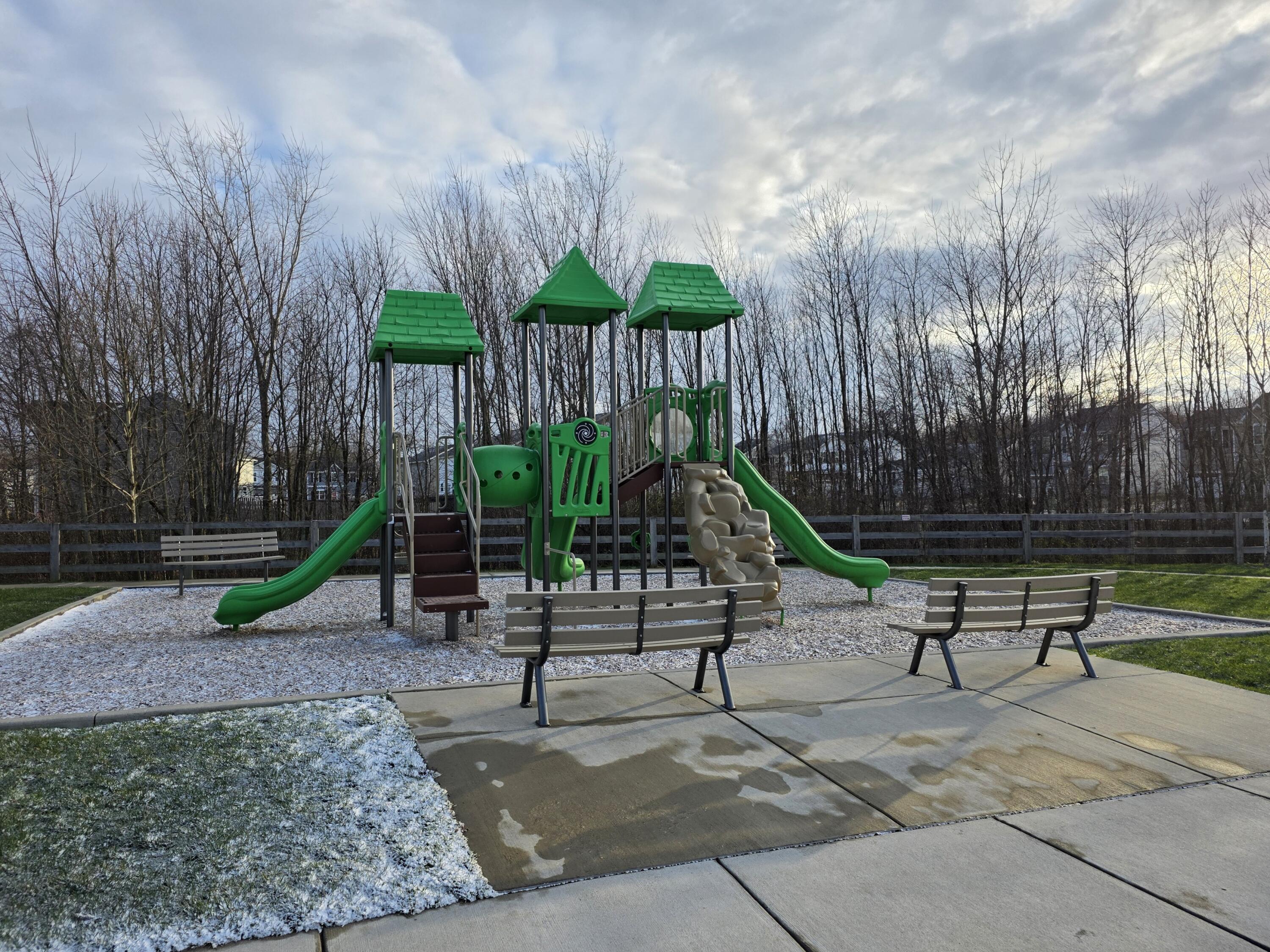 180 Chesapeake Circle, Springfield, Ohio 45505