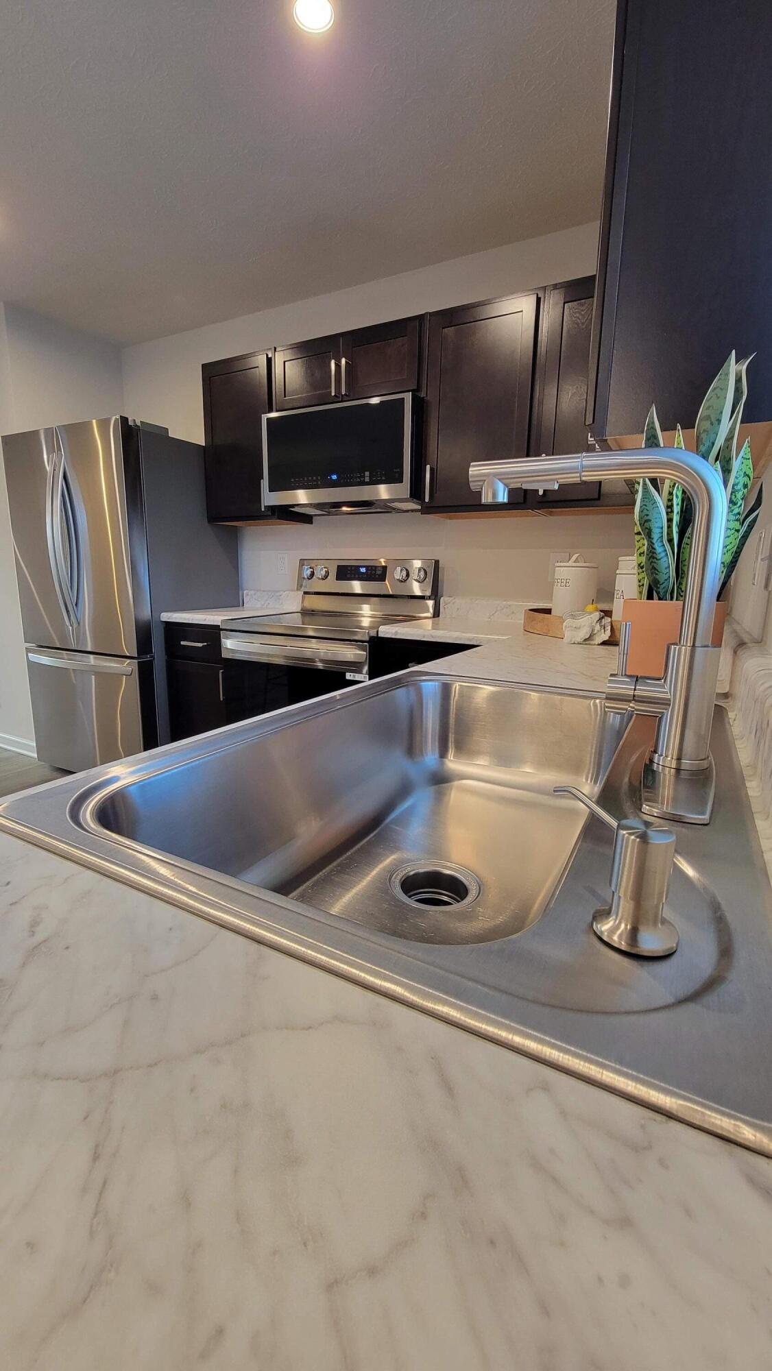 180 Chesapeake Circle, Springfield, Ohio 45505