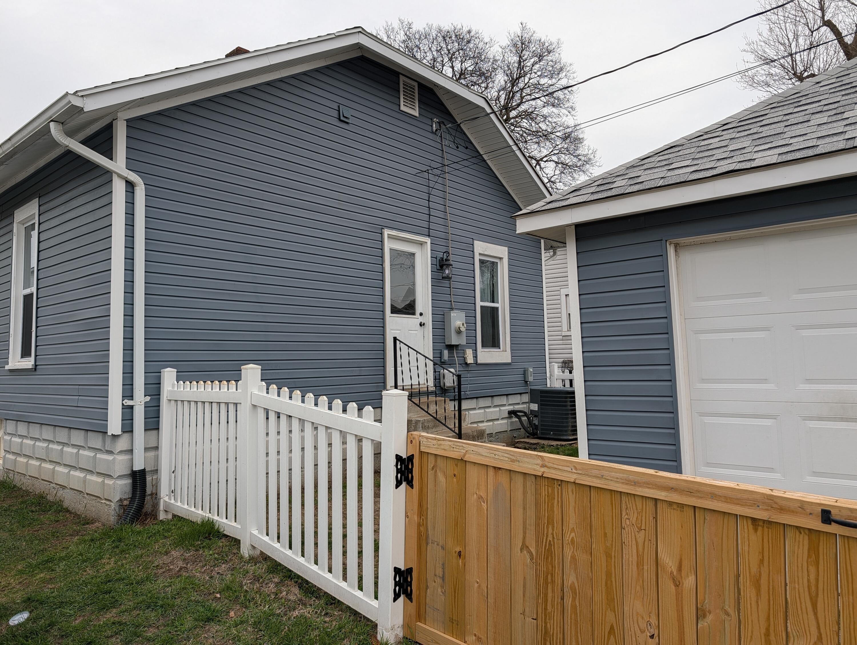 723 Vine Street, Piqua, Ohio 45356