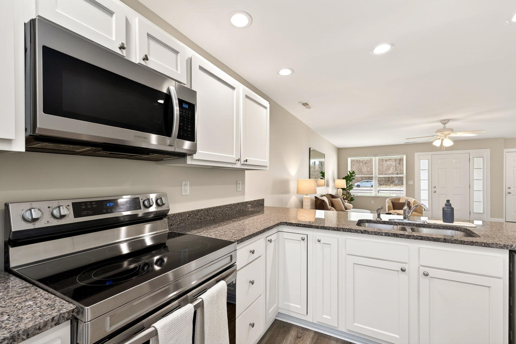 1718 Northpoint Lane, Springfield, Ohio 45503