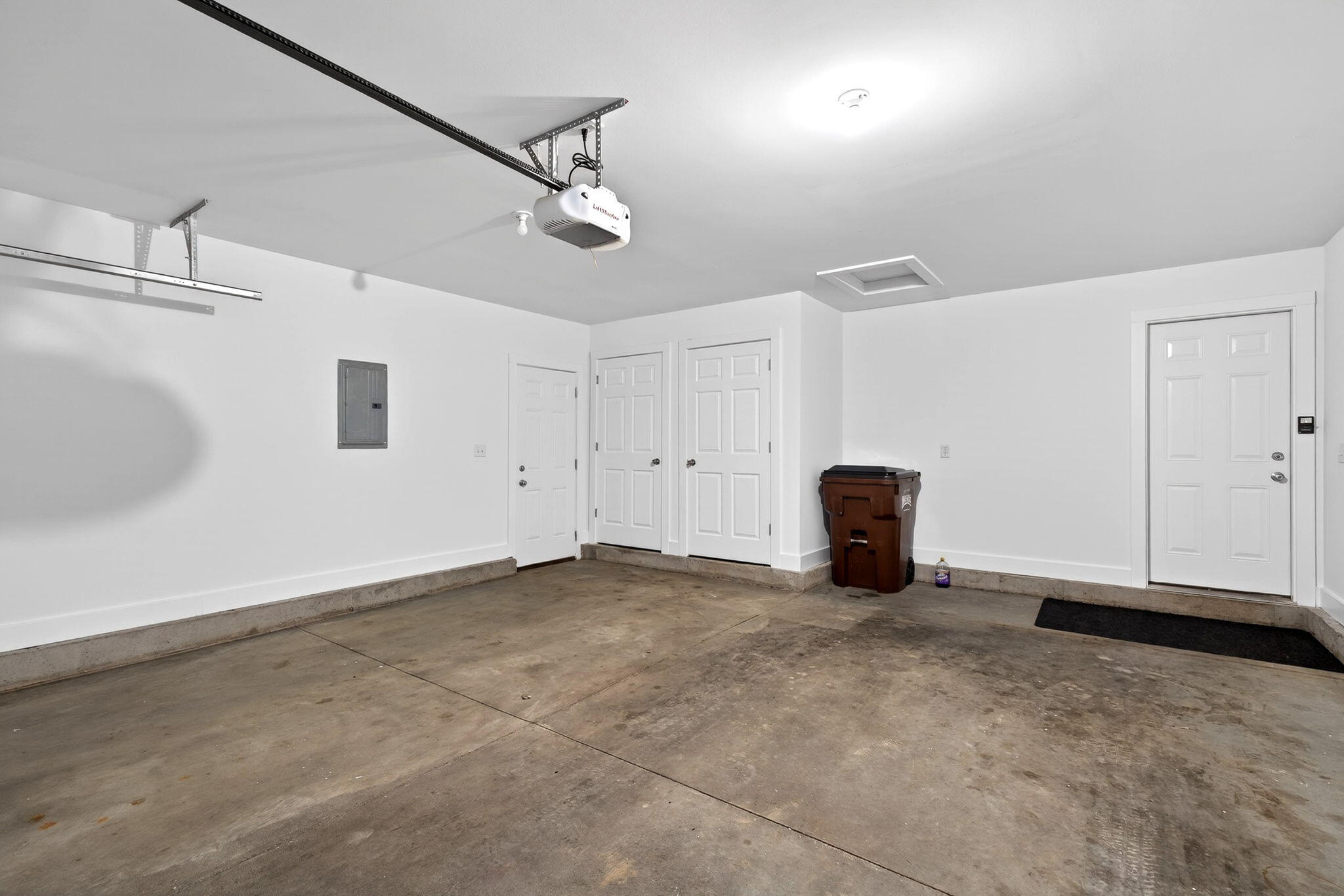 1718 Northpoint Lane, Springfield, Ohio 45503