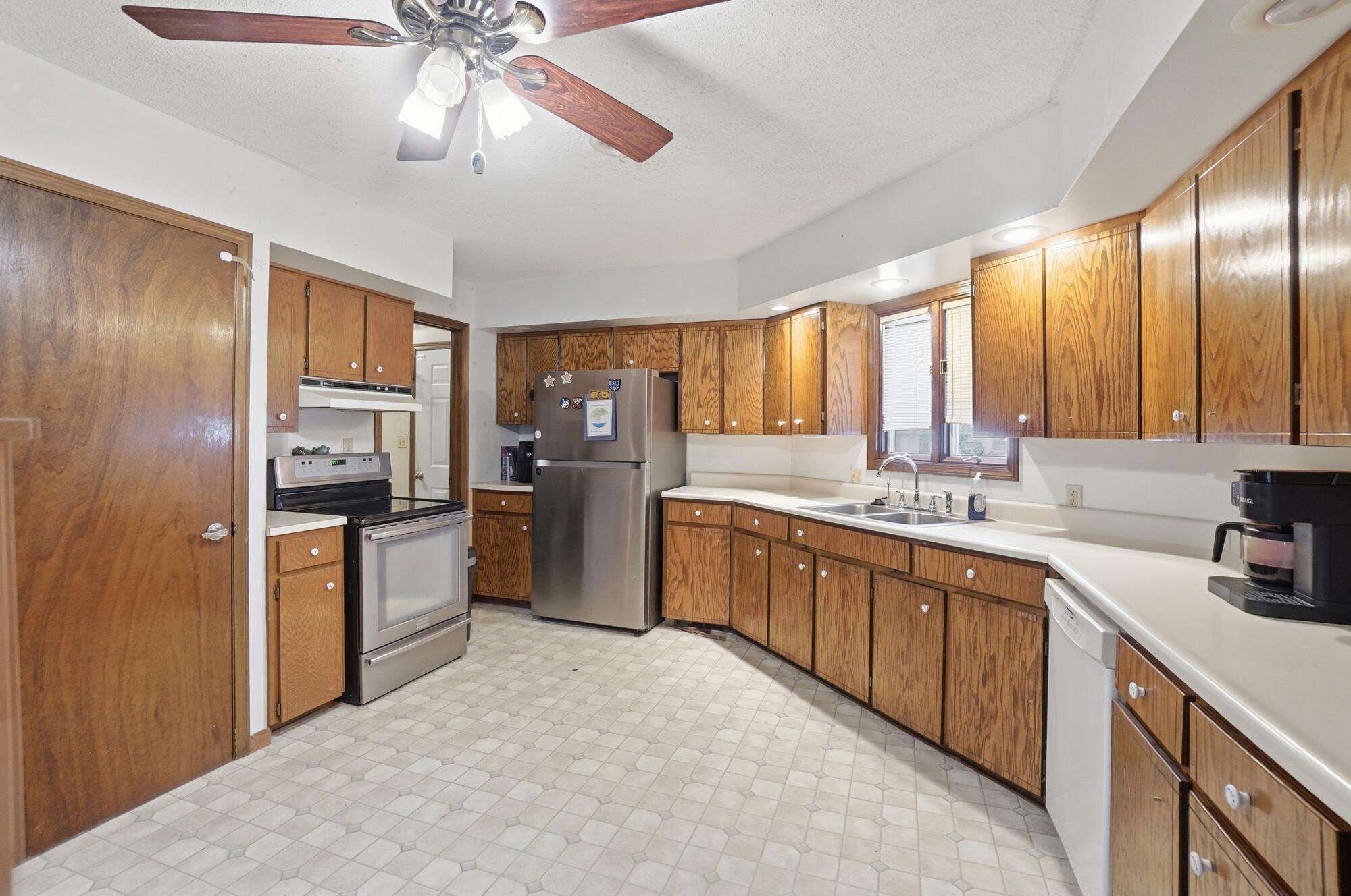 4 Harwood Lane, Cridersville, Ohio 45806