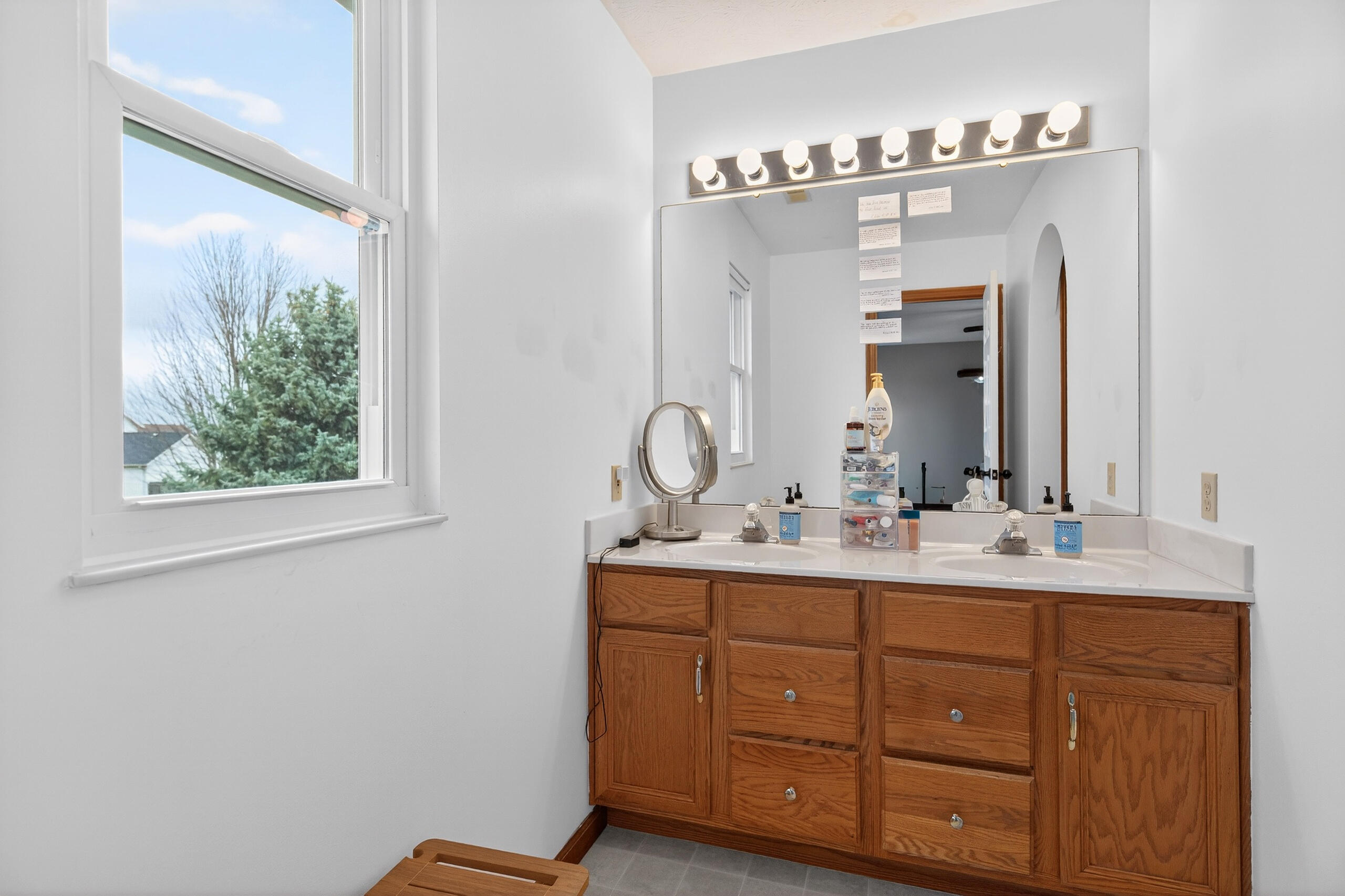 800 Antler Court, Piqua, Ohio 45356