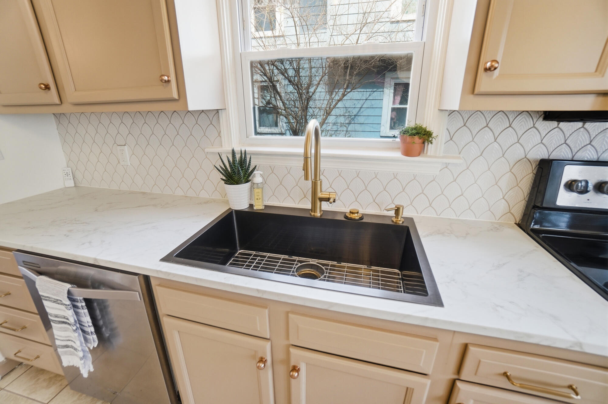 1330 Garfield Avenue, Springfield, Ohio 45504