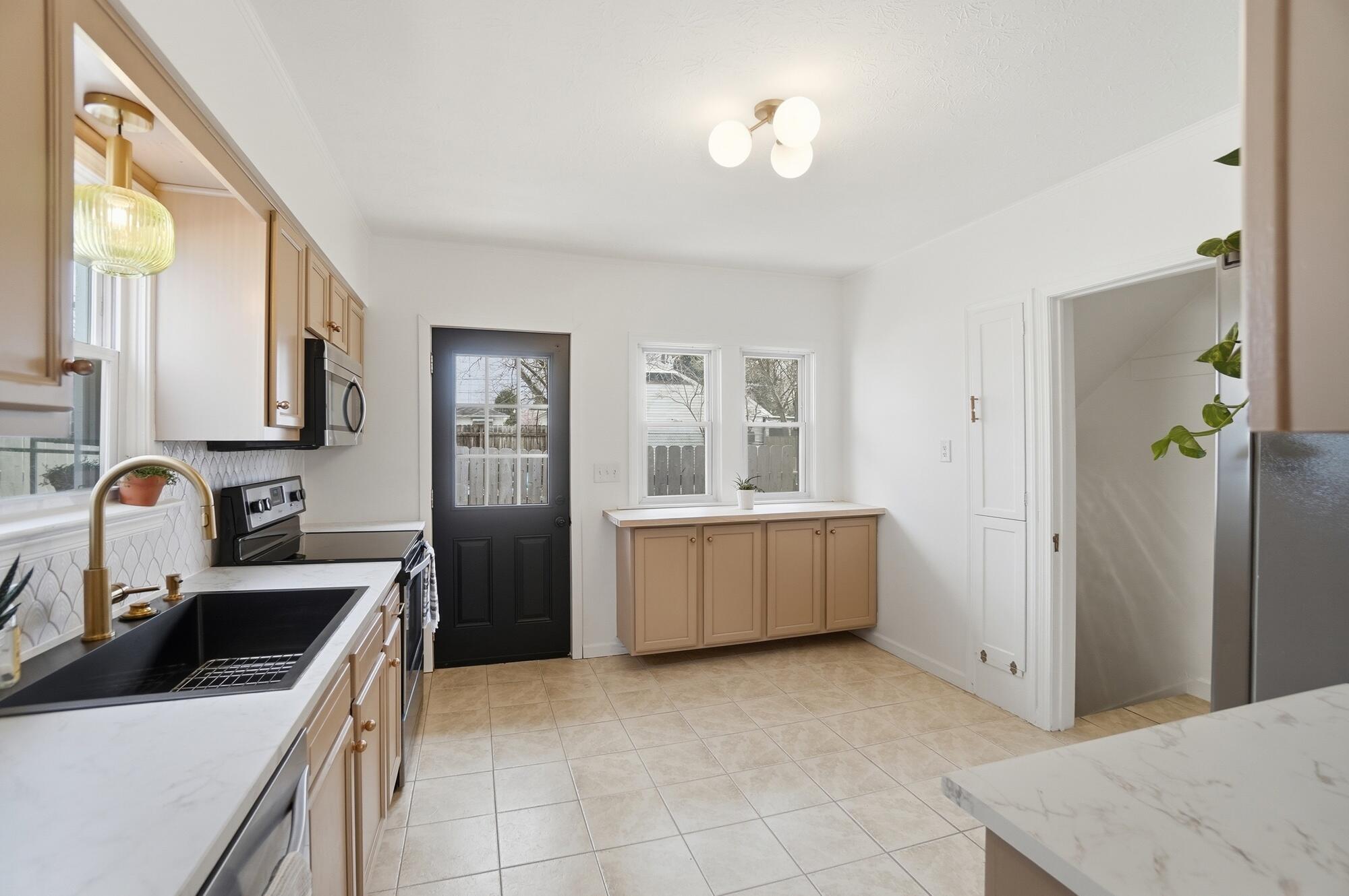 1330 Garfield Avenue, Springfield, Ohio 45504