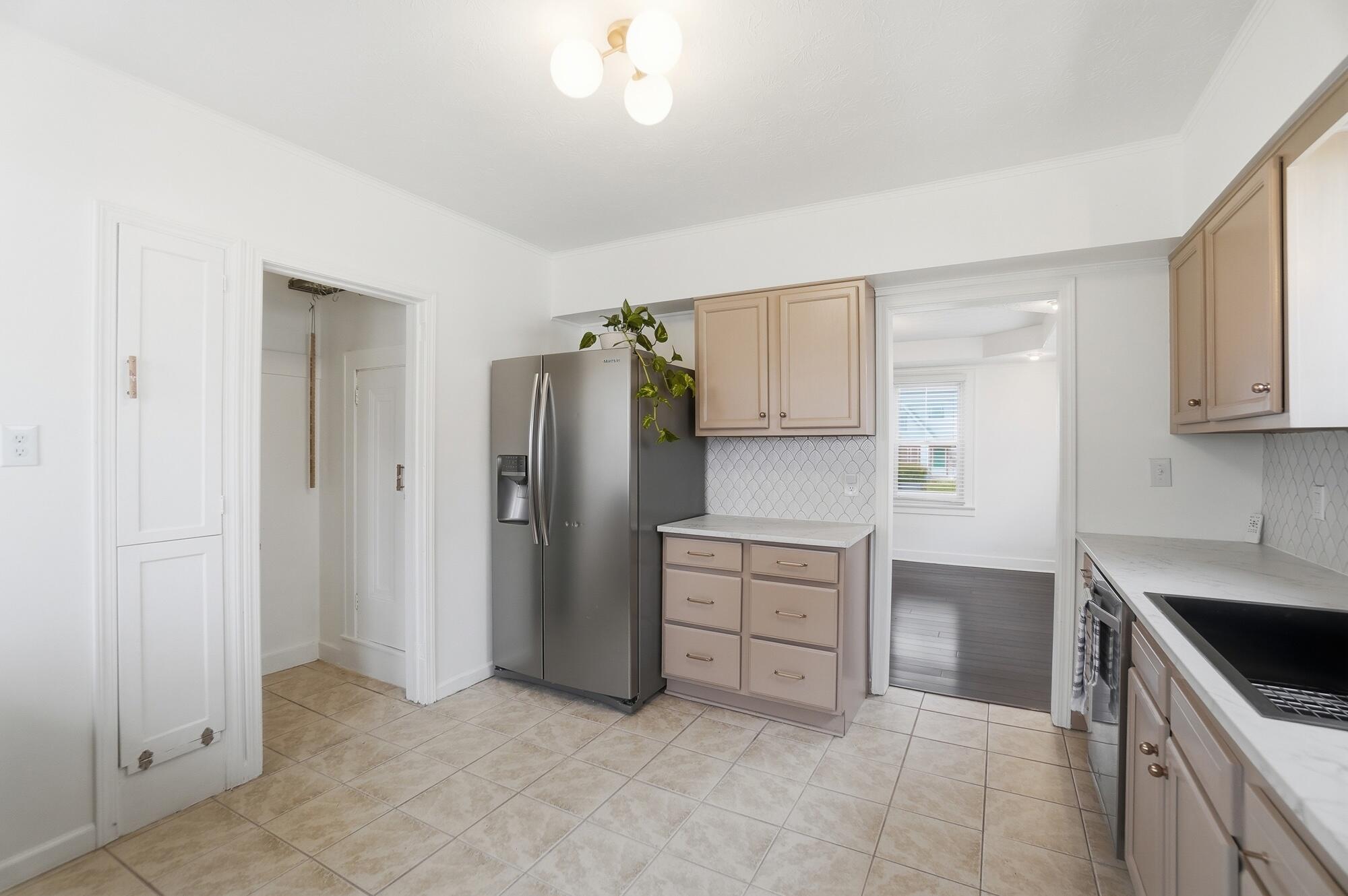 1330 Garfield Avenue, Springfield, Ohio 45504