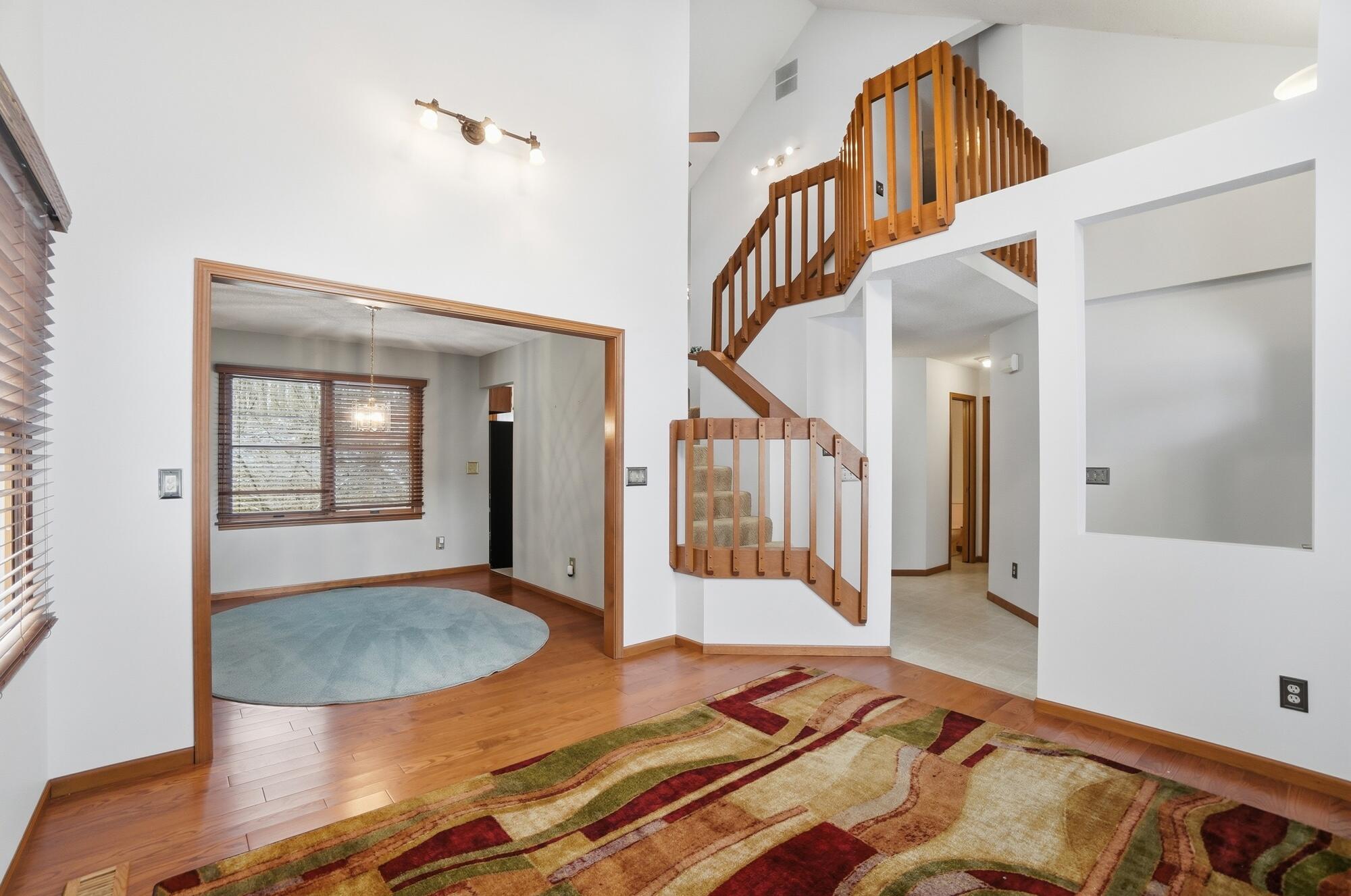 180 Country Road, Urbana, Ohio 43078