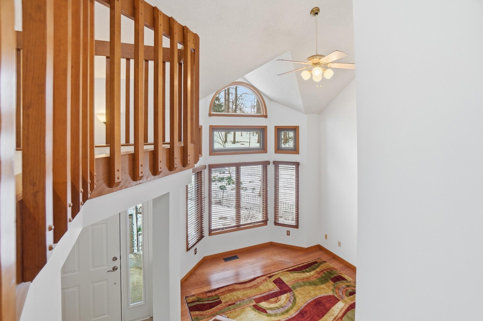 180 Country Road, Urbana, Ohio 43078