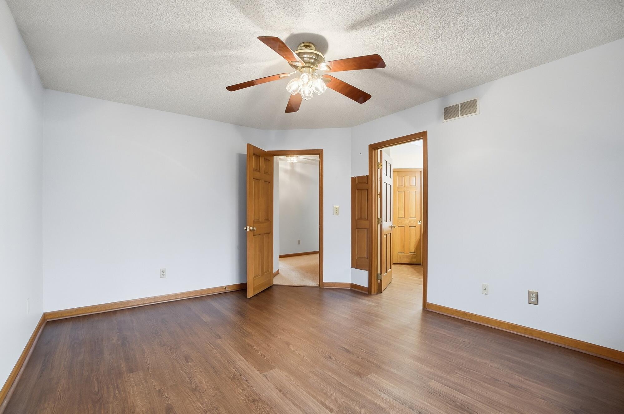 180 Country Road, Urbana, Ohio 43078