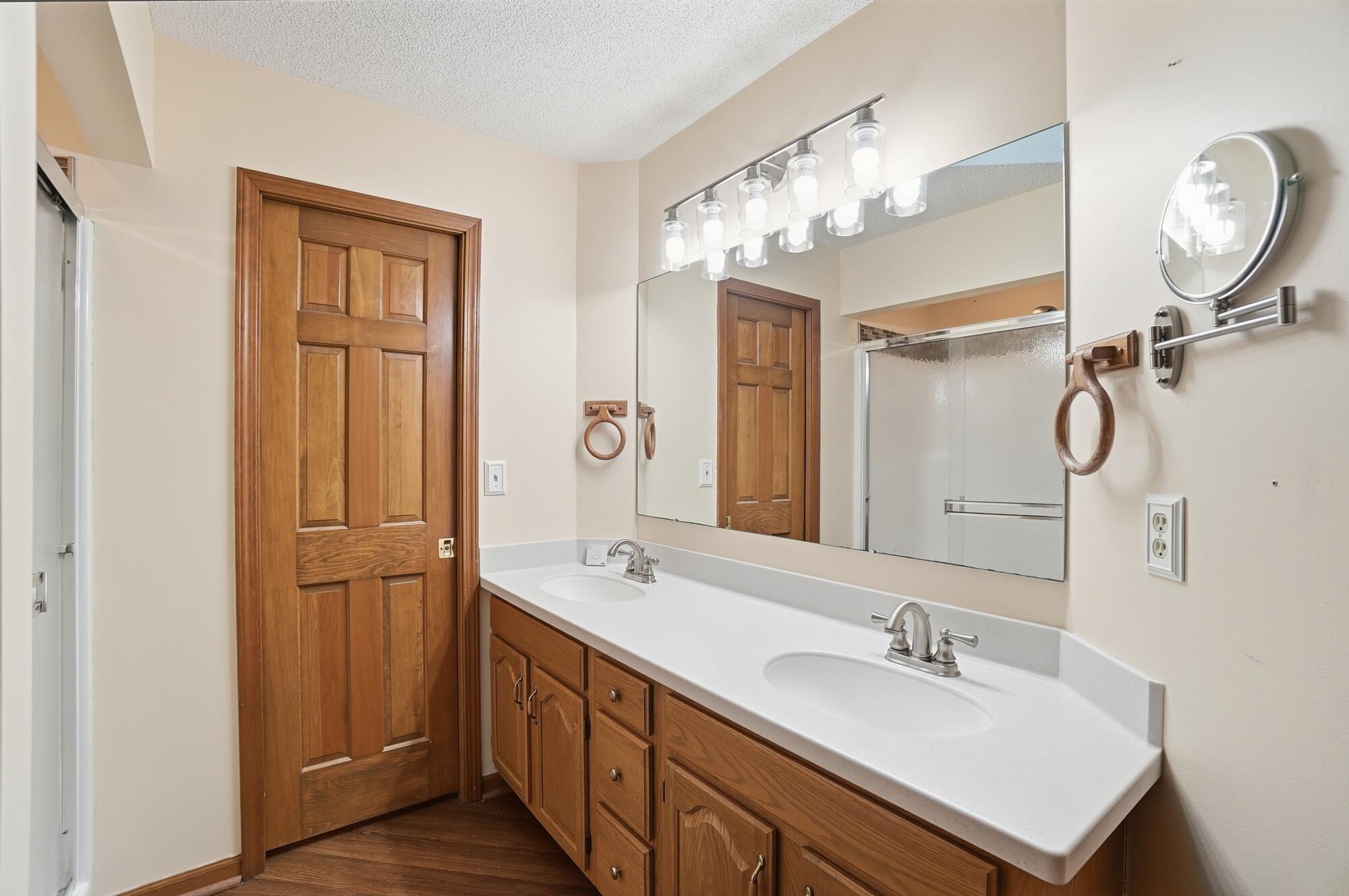 180 Country Road, Urbana, Ohio 43078