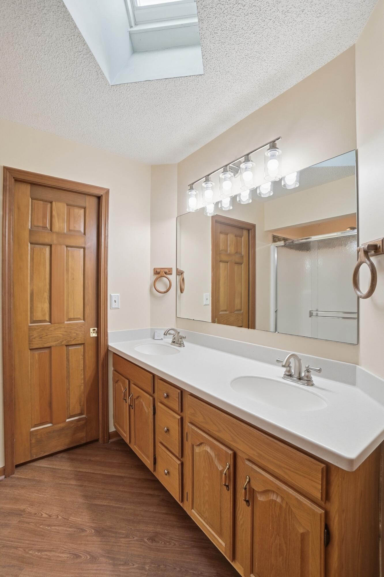 180 Country Road, Urbana, Ohio 43078