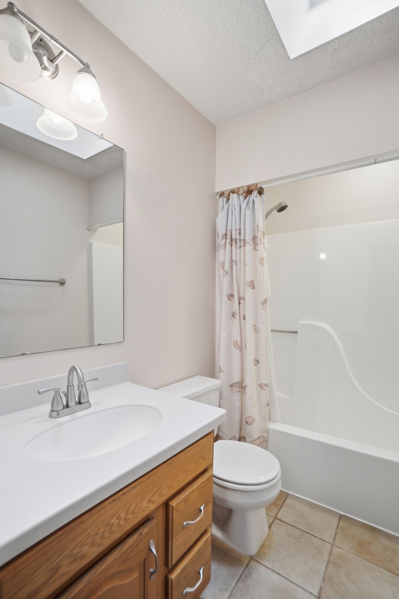 180 Country Road, Urbana, Ohio 43078