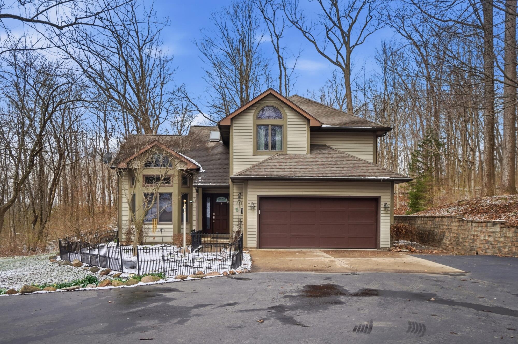 180 Country Road, Urbana, Ohio 43078