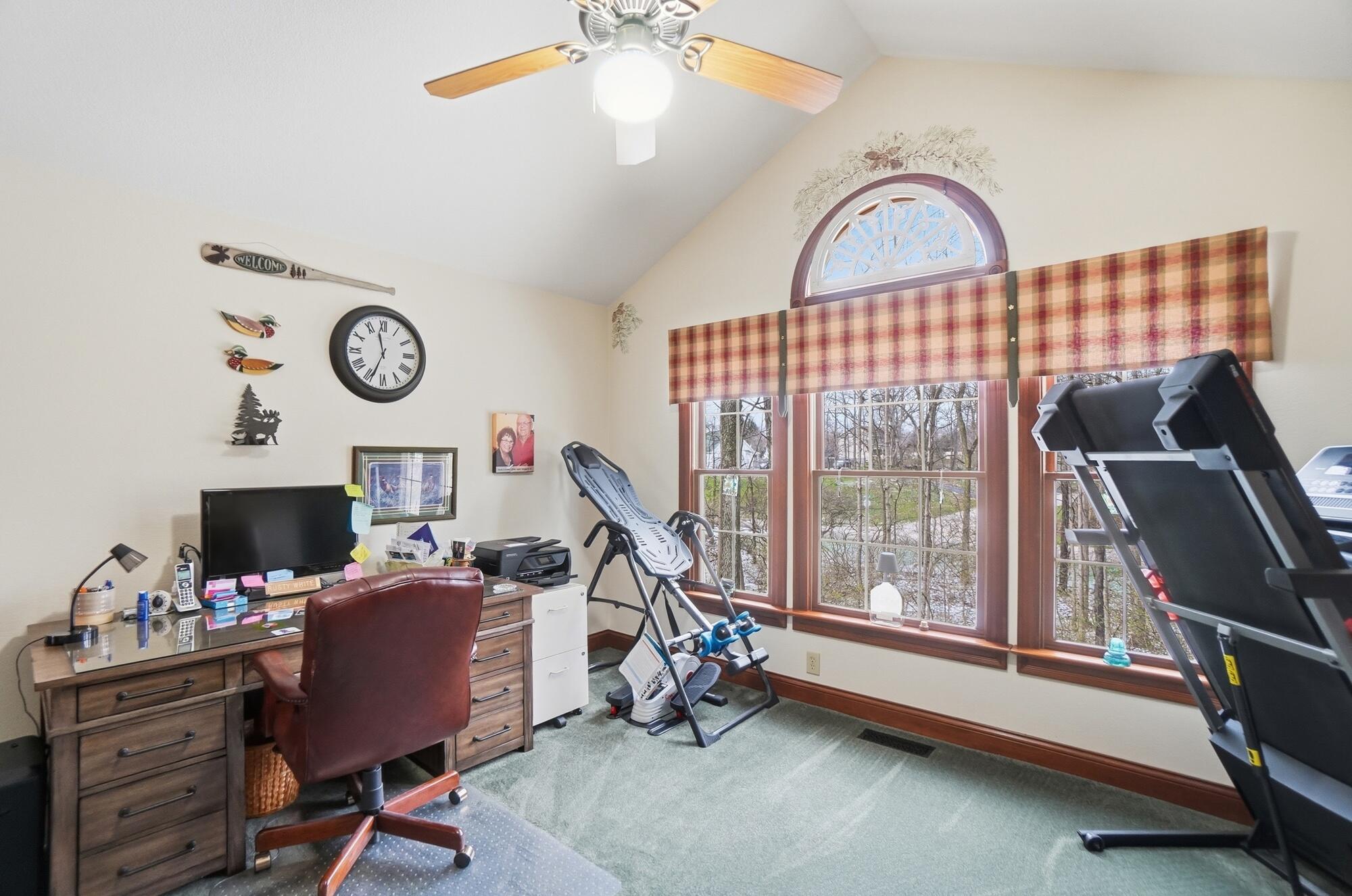 5300 Brookshire Lane, Springfield, Ohio 45502