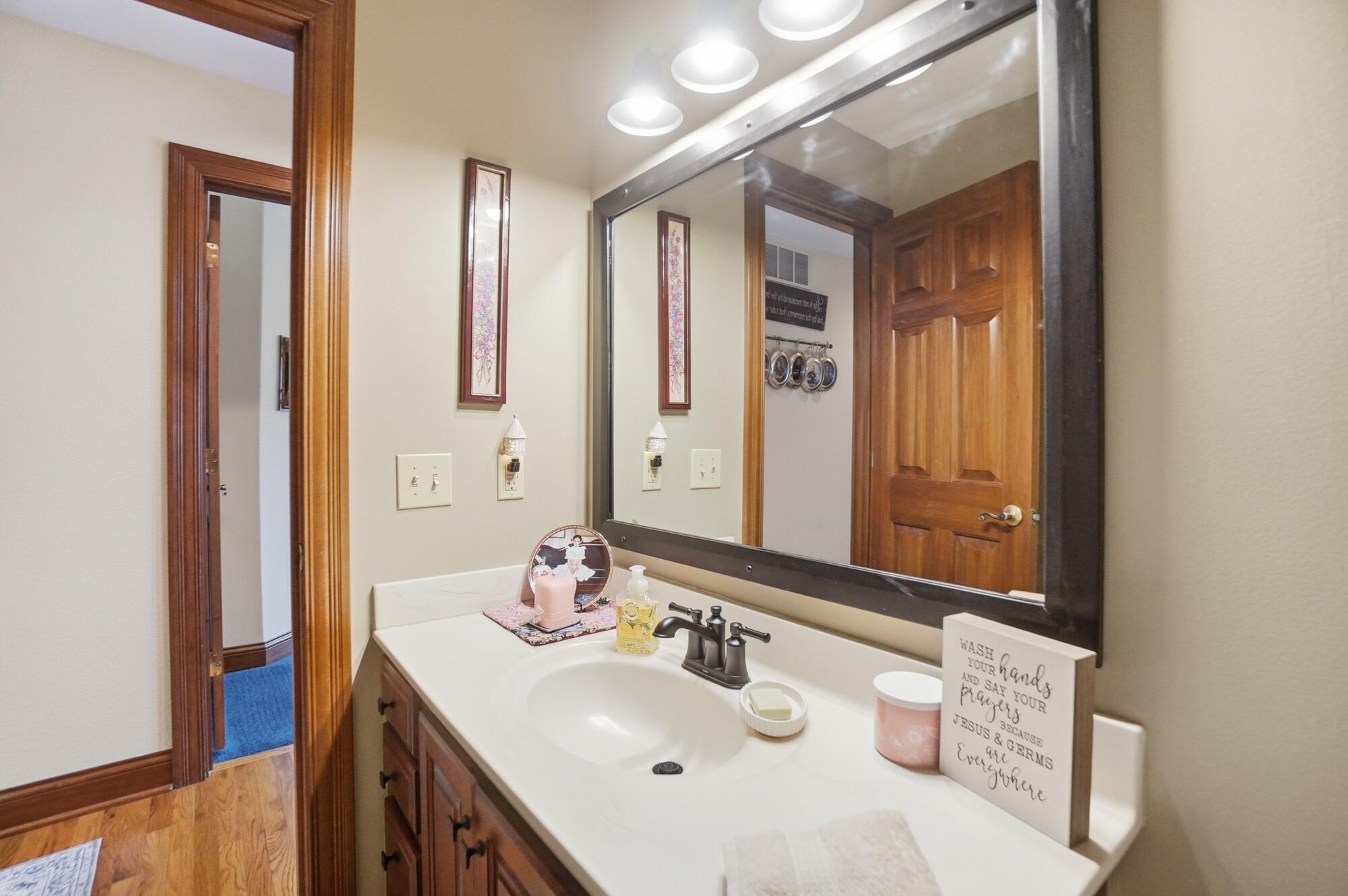 5300 Brookshire Lane, Springfield, Ohio 45502