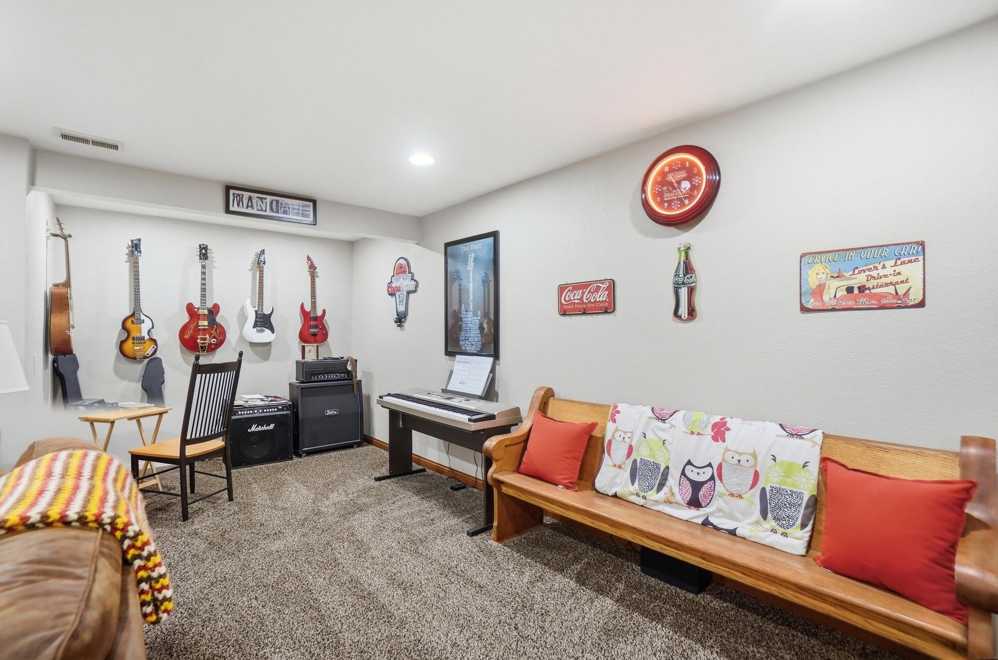 5300 Brookshire Lane, Springfield, Ohio 45502