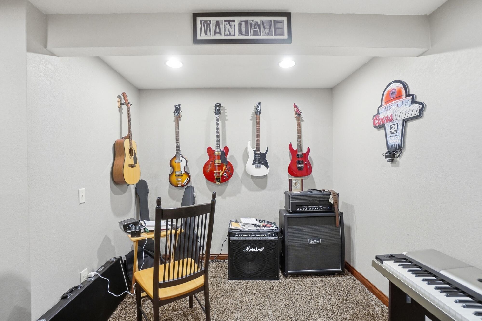 5300 Brookshire Lane, Springfield, Ohio 45502