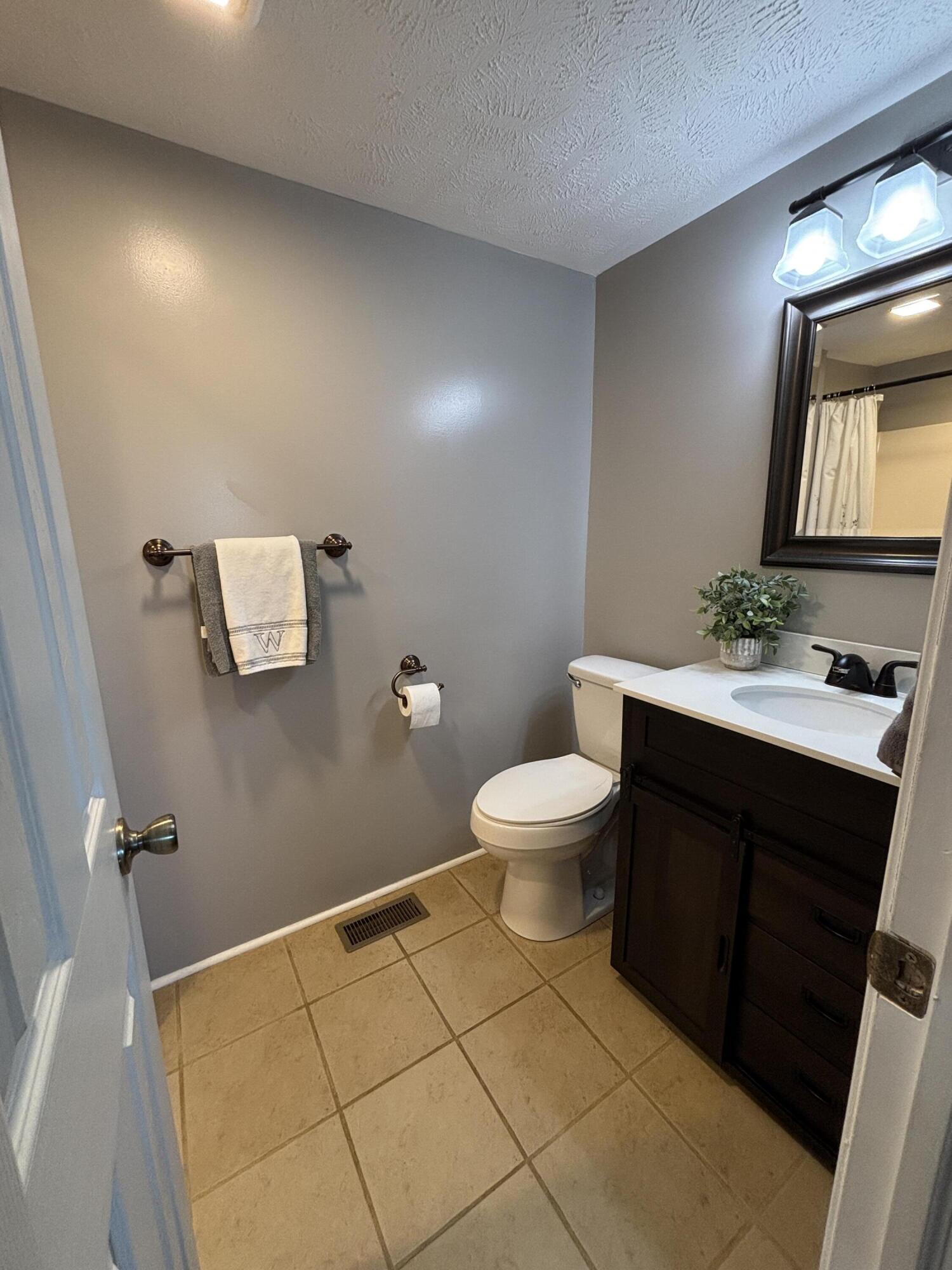 2800 Craig Road, Springfield, Ohio 45502