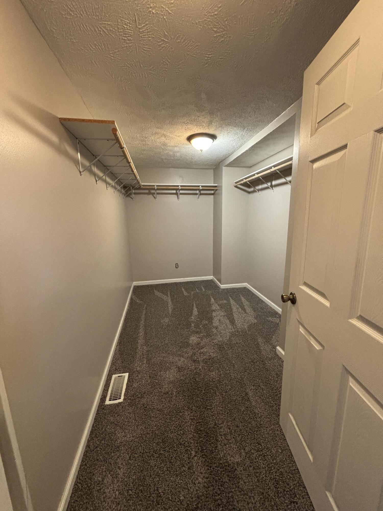 2800 Craig Road, Springfield, Ohio 45502