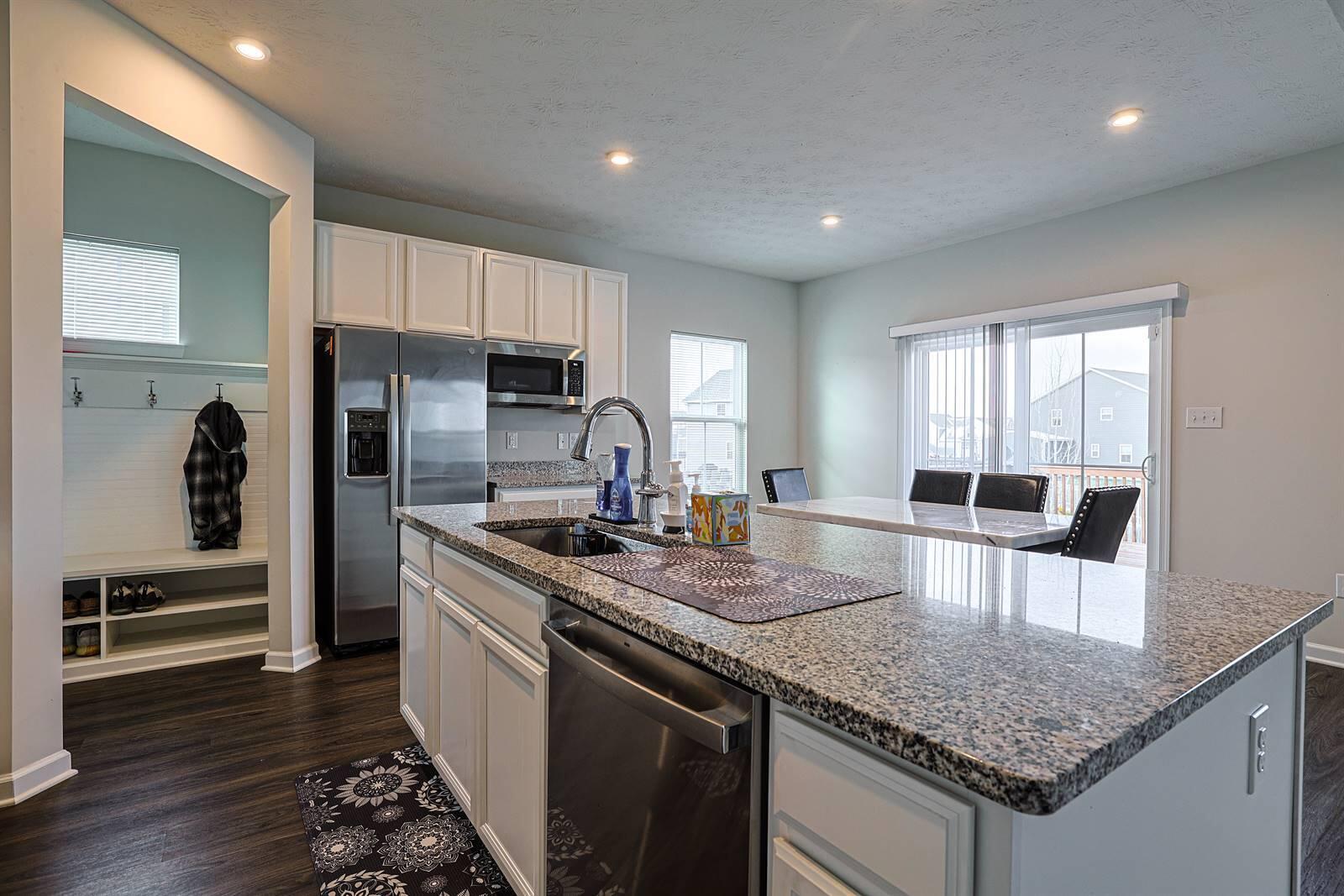 320 Chevington Chase, Tipp City, Ohio 45371