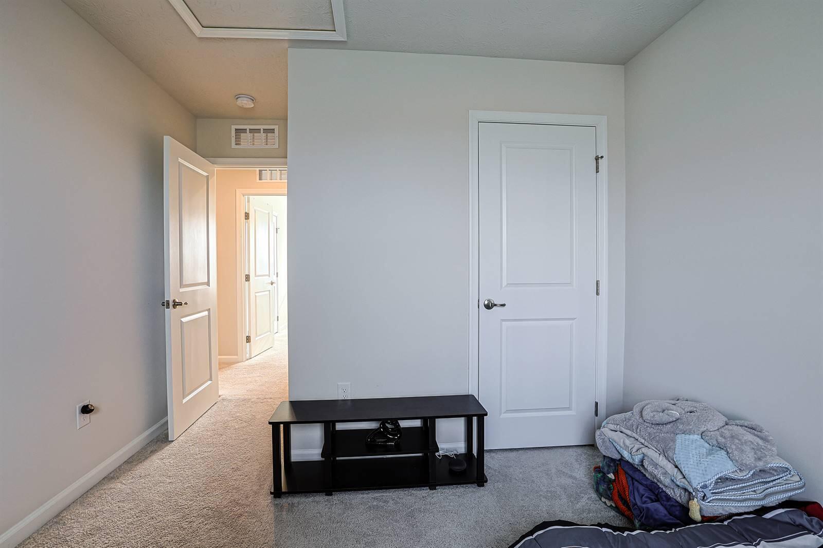 320 Chevington Chase, Tipp City, Ohio 45371