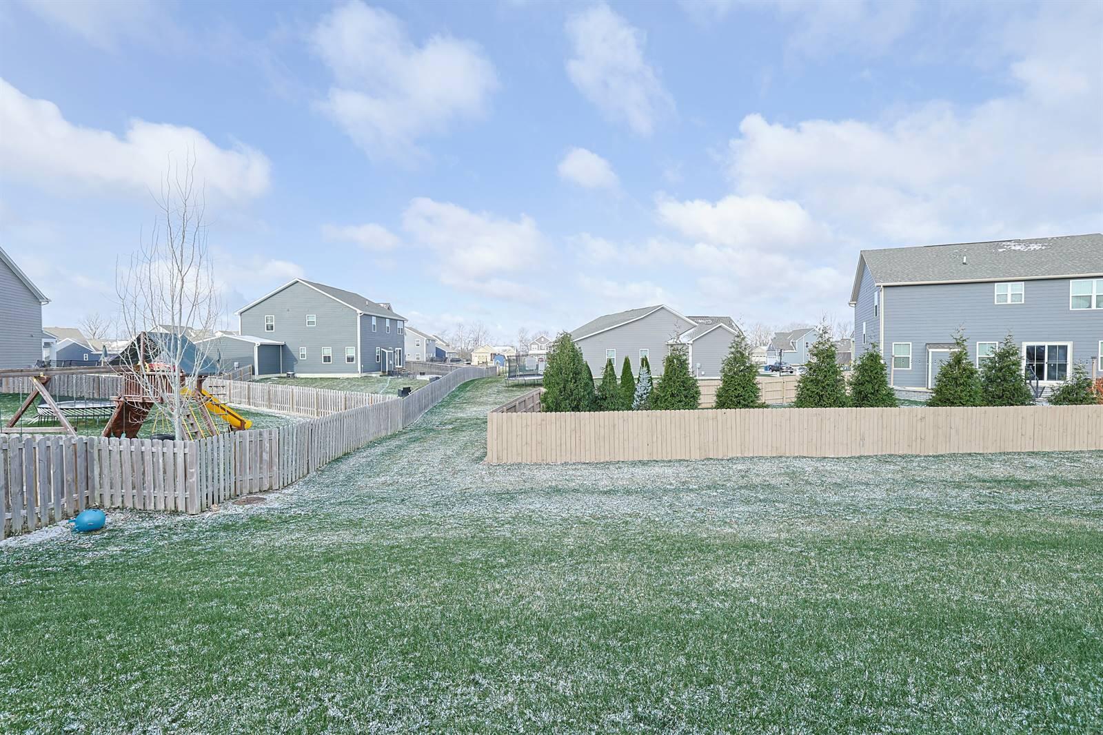 320 Chevington Chase, Tipp City, Ohio 45371