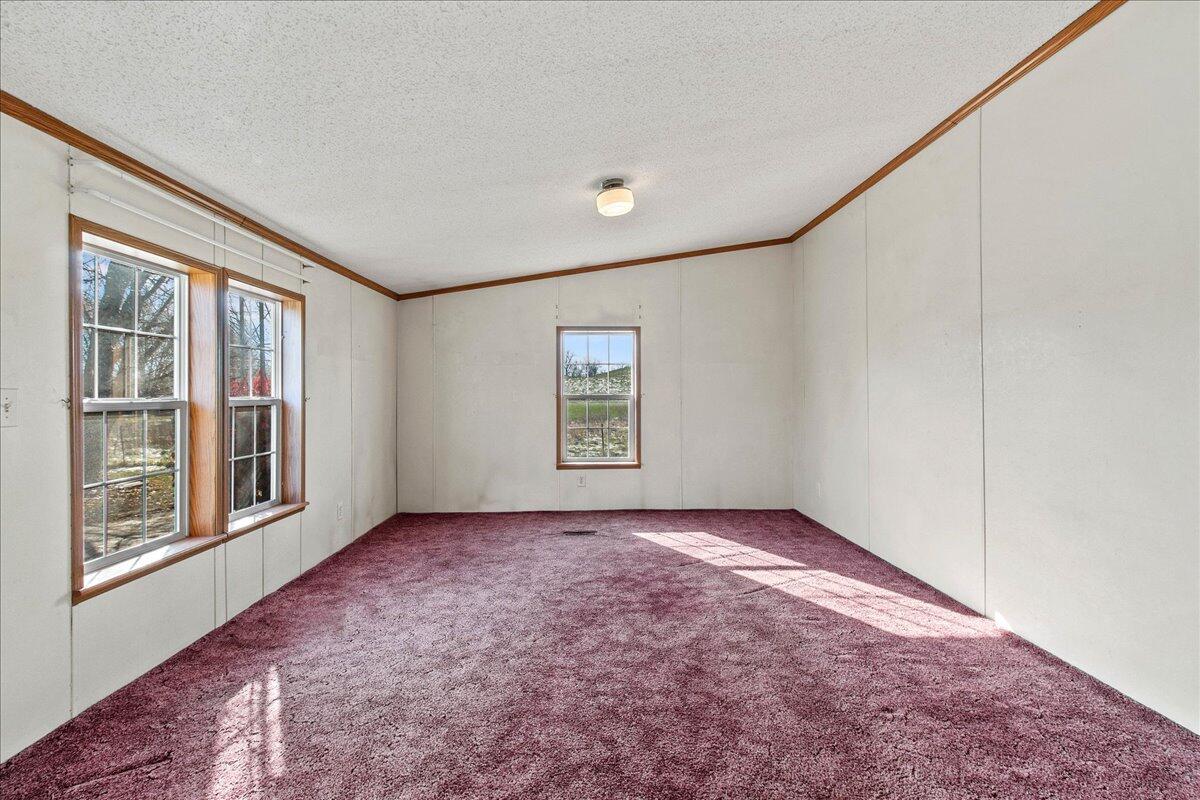 4921 Hawk Road, Mechanicsburg, Ohio 43044