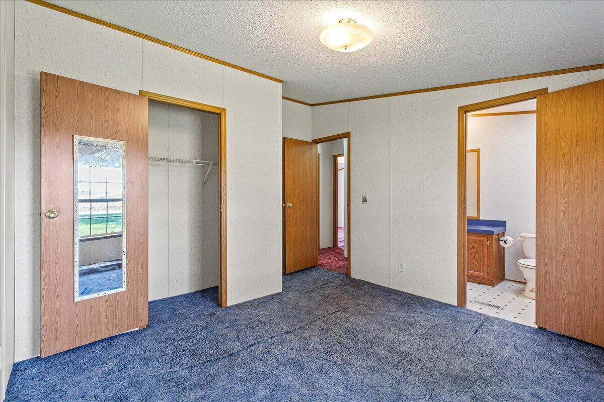 4921 Hawk Road, Mechanicsburg, Ohio 43044