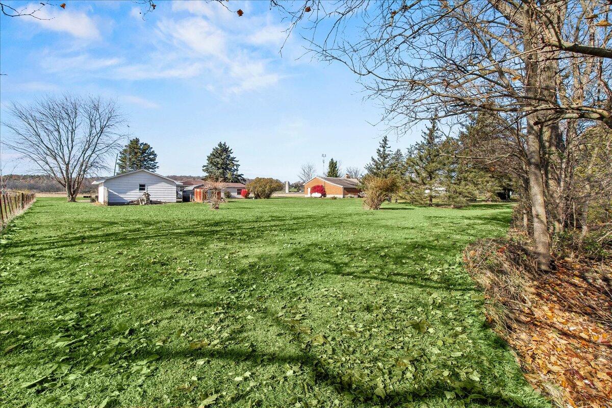 4921 Hawk Road, Mechanicsburg, Ohio 43044