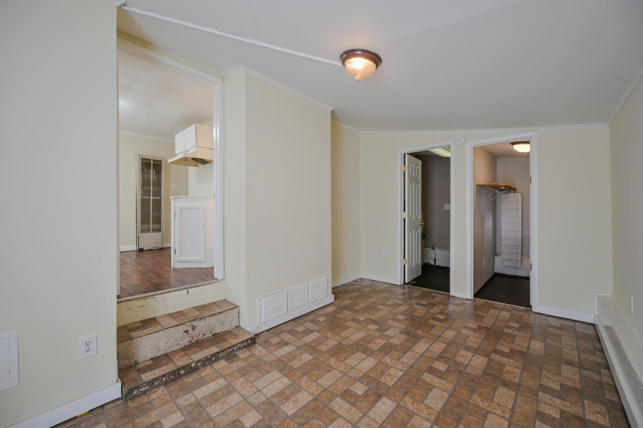 2629 Berger Avenue, Springfield, Ohio 45503