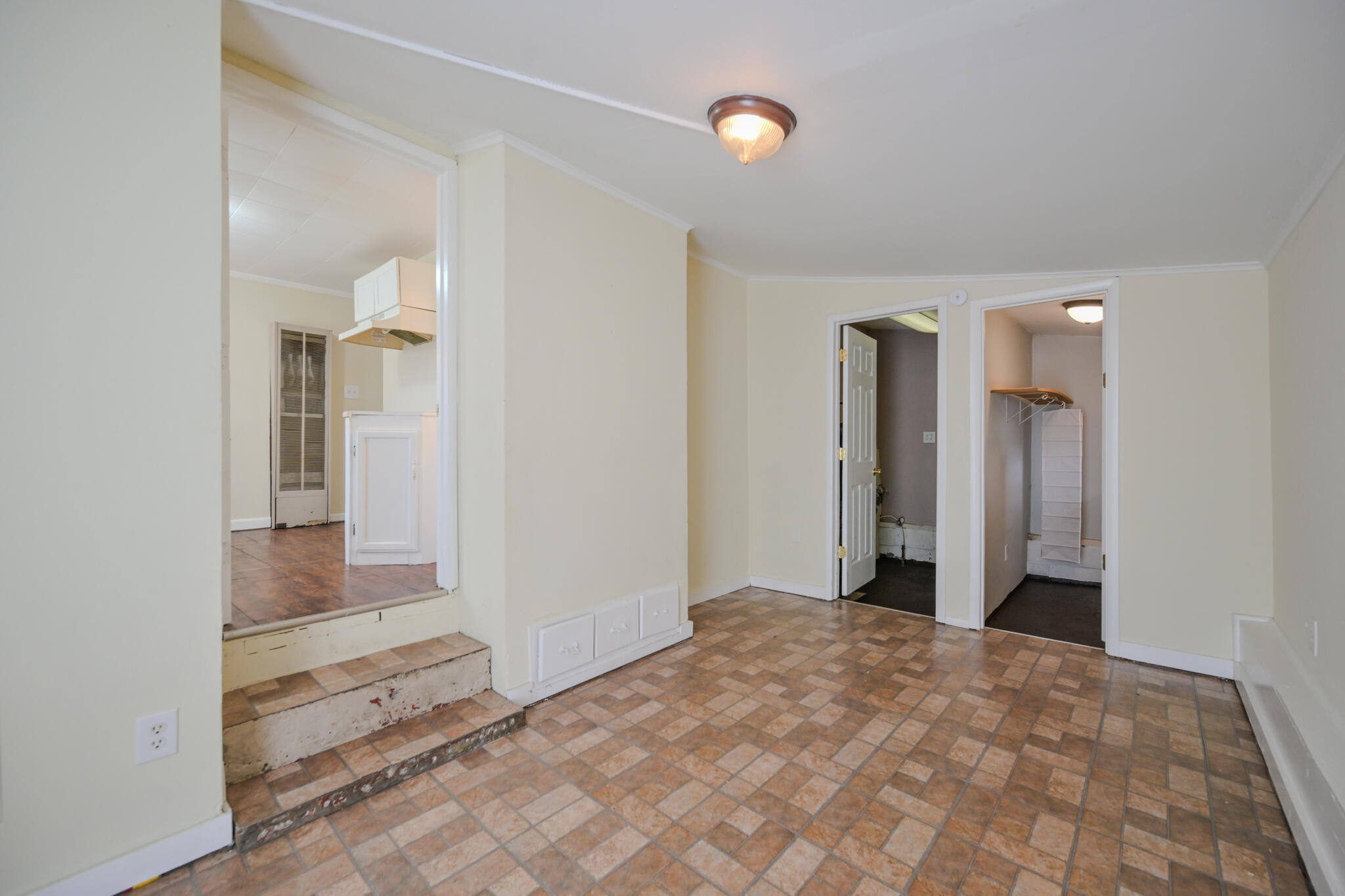 2629 Berger Avenue, Springfield, Ohio 45503