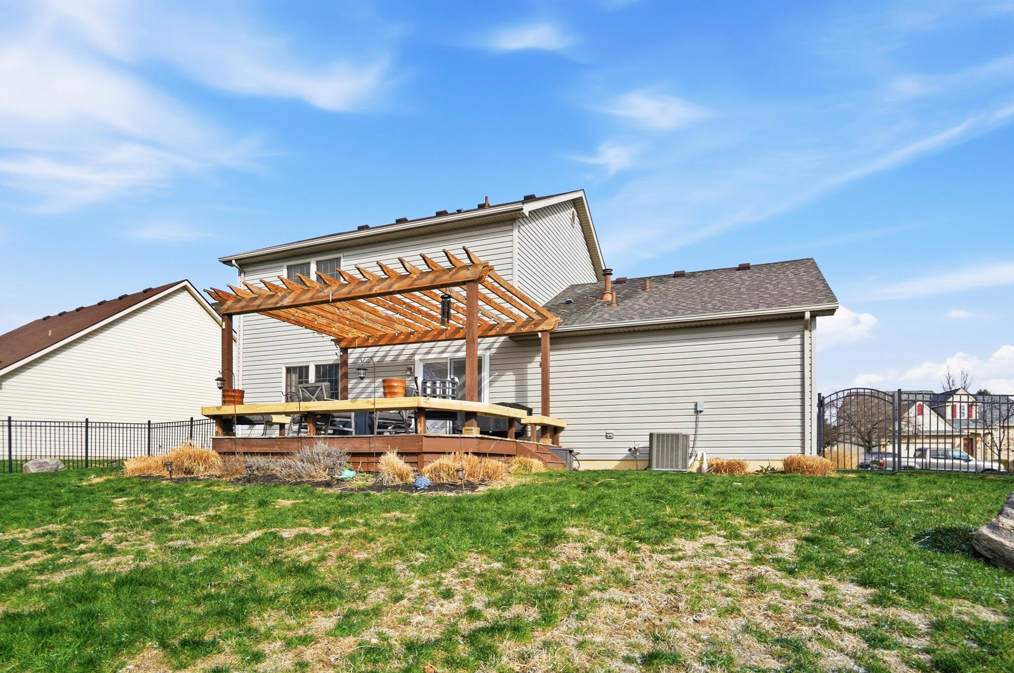 2586 Renwick Way, Troy, Ohio 45373