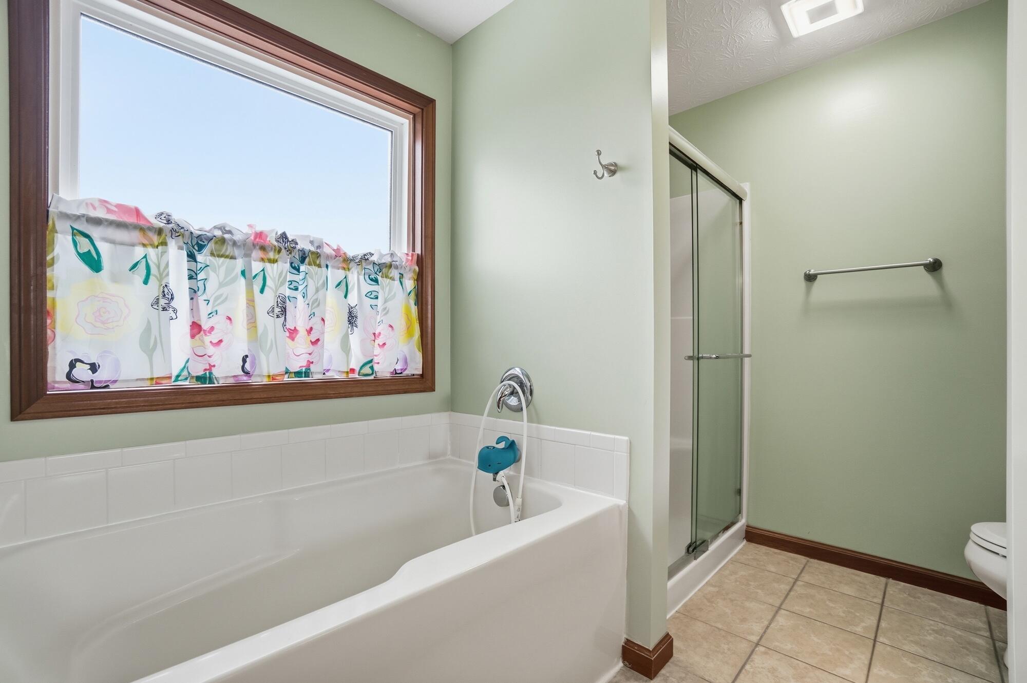 661 Willow Point Court, Troy, Ohio 45373