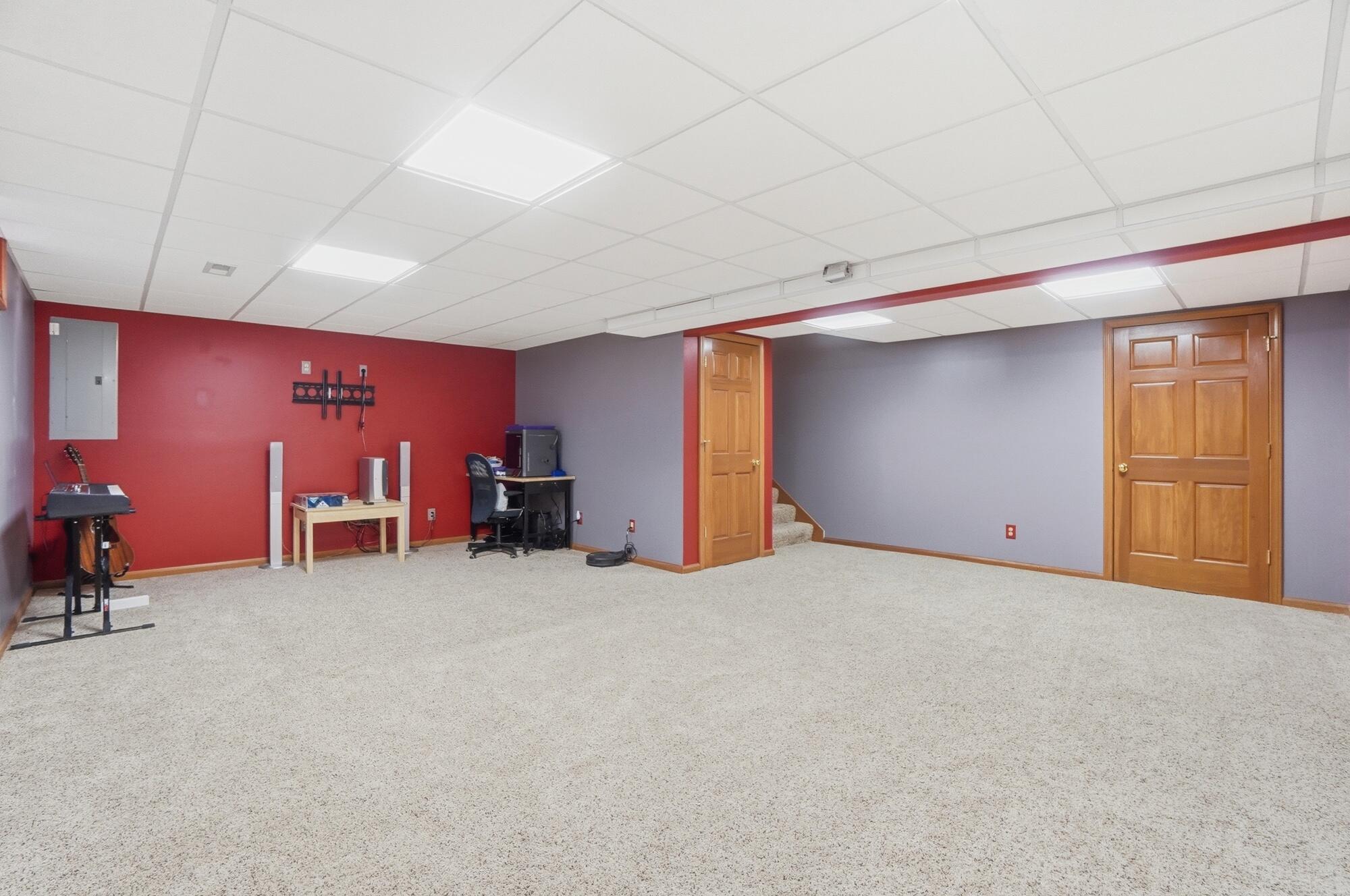 661 Willow Point Court, Troy, Ohio 45373