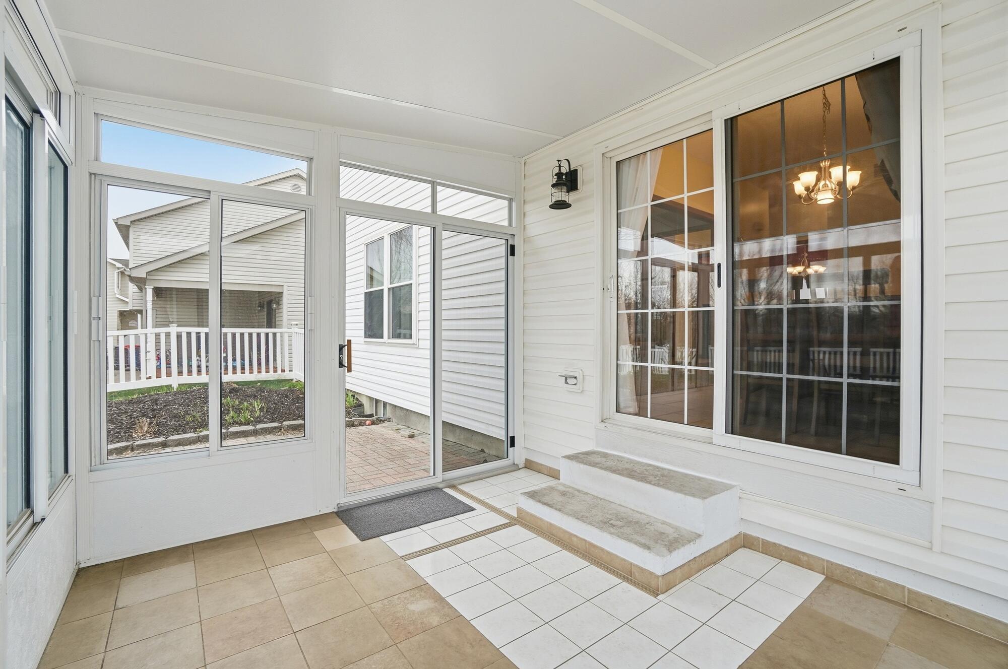 661 Willow Point Court, Troy, Ohio 45373