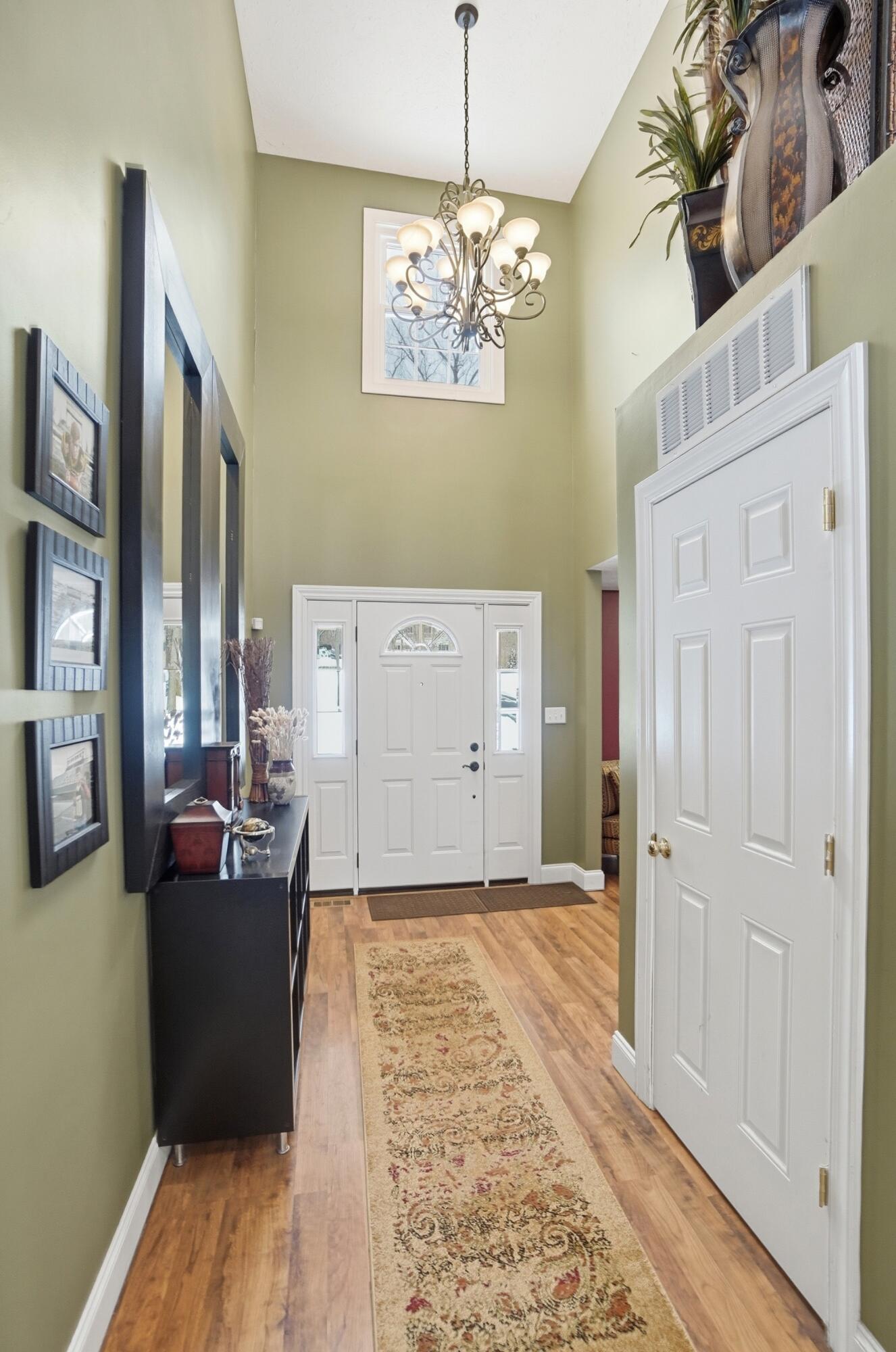 260 California Avenue, Springfield, Ohio 45505