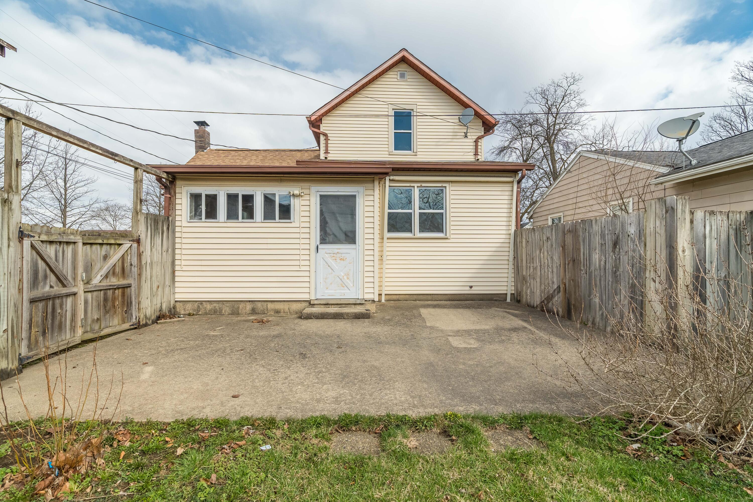 115 Bennett Street, Sidney, Ohio 45365