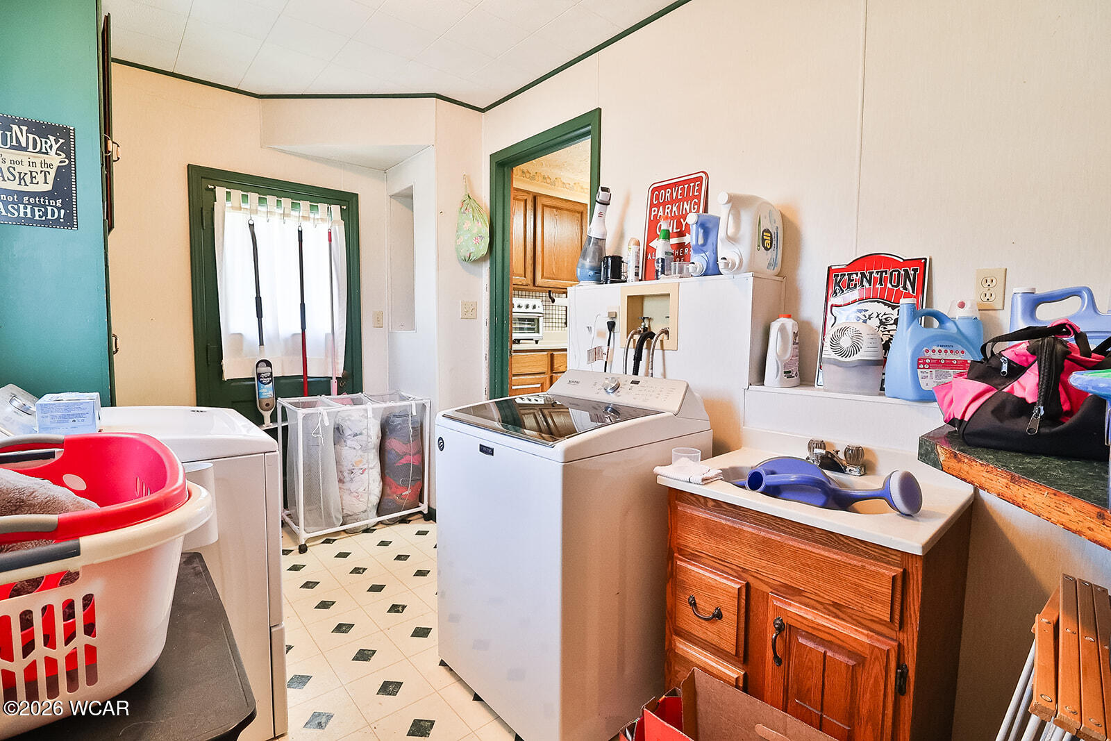 690 High Street, Kenton, Ohio