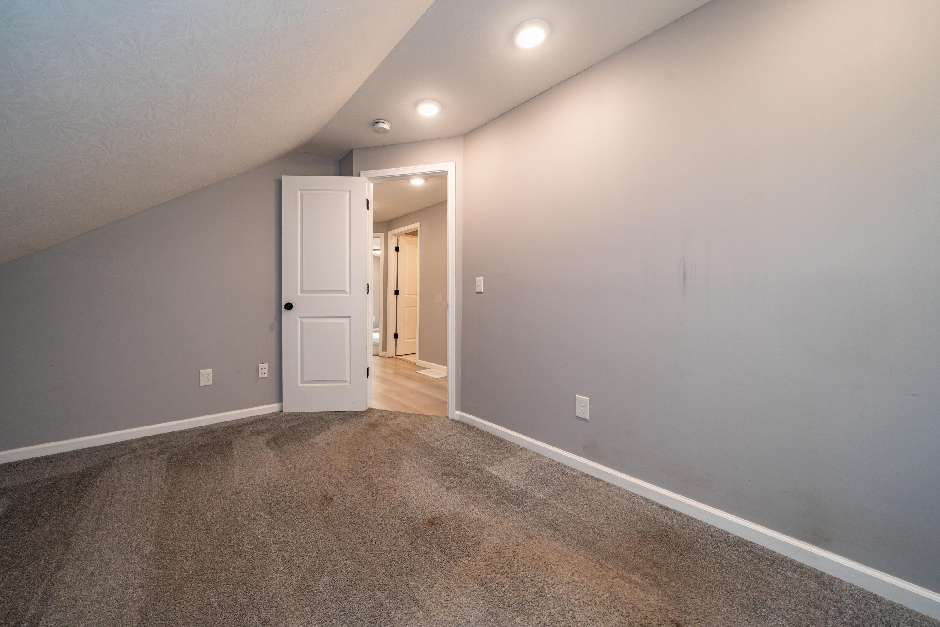 229 Marjorie Avenue, Riverside, Ohio 45404