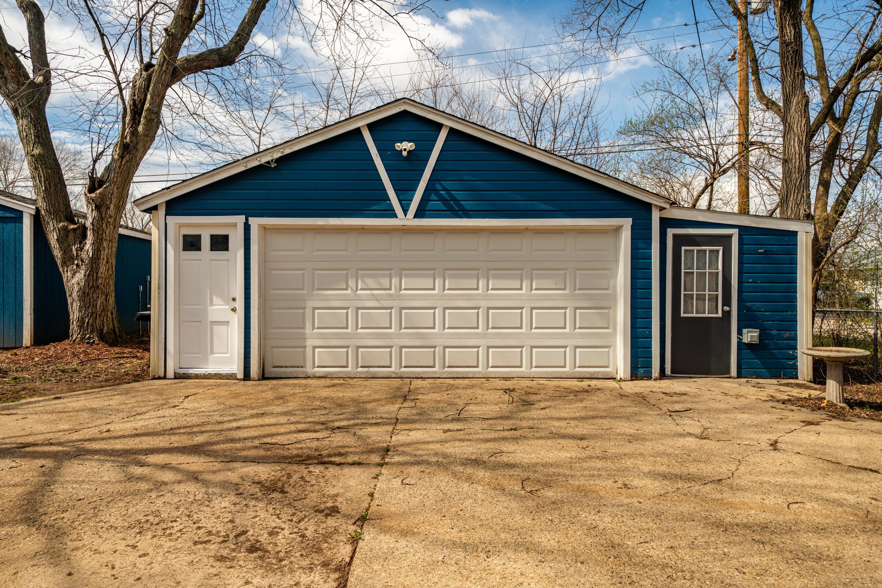 229 Marjorie Avenue, Riverside, Ohio 45404