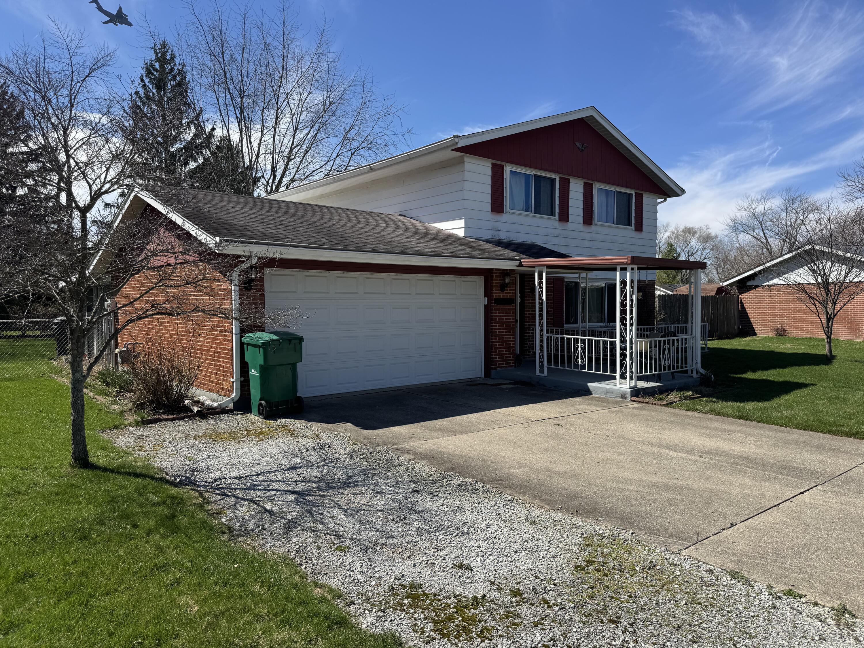 6 Danzig Lane, Fairborn, Ohio 45324