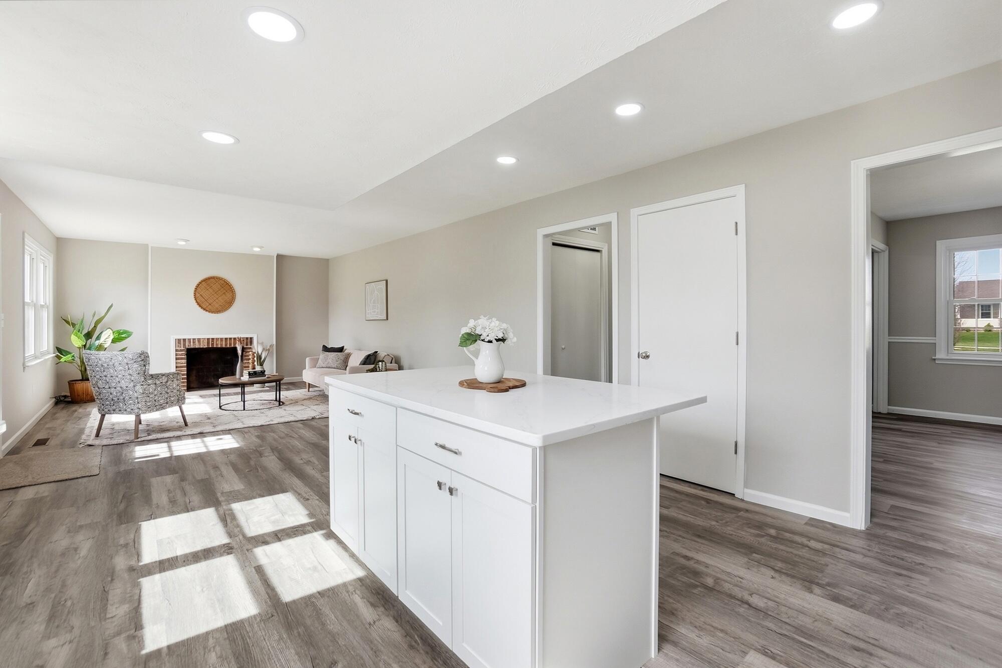 1985 Fox, Troy, Ohio 45373