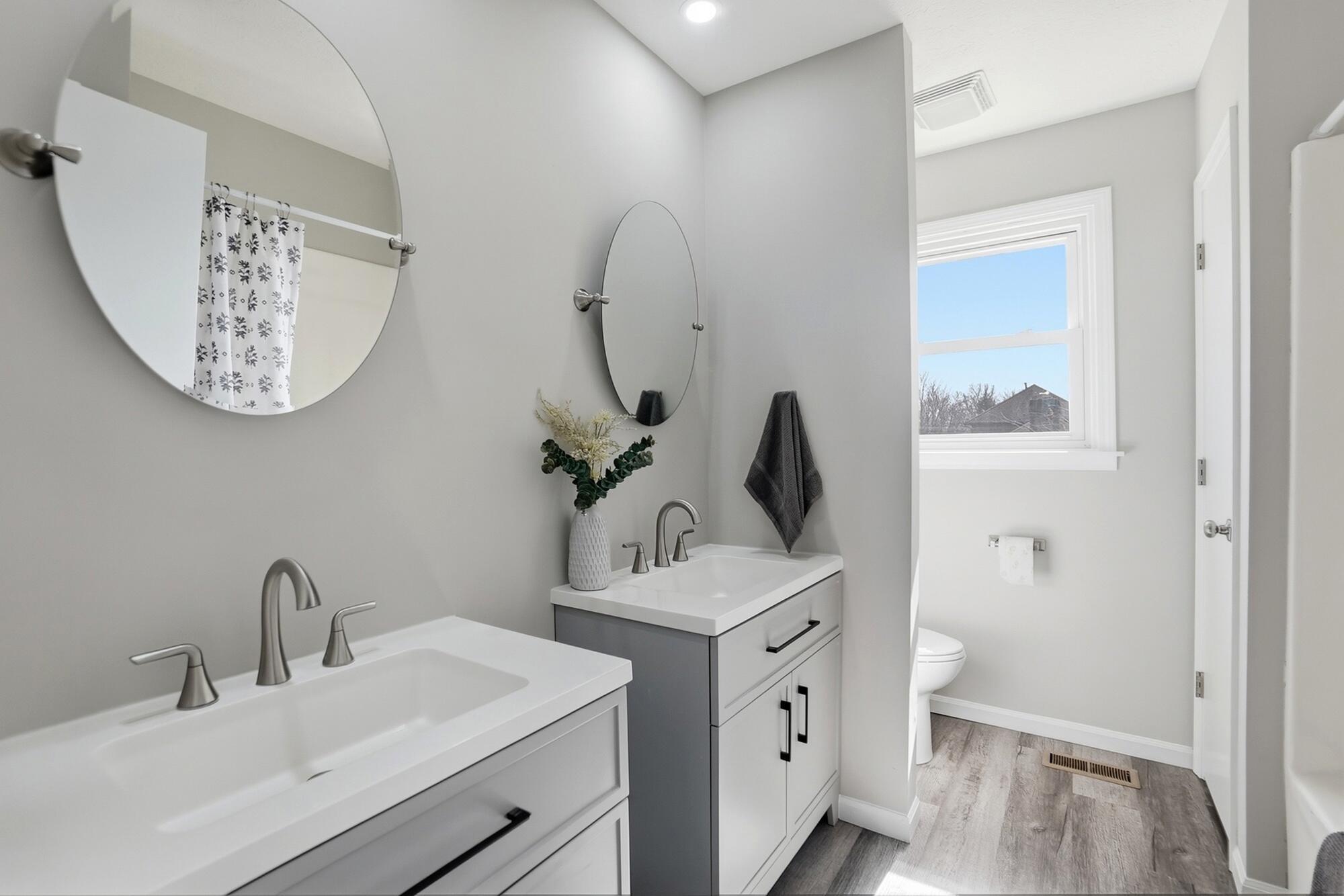 1985 Fox, Troy, Ohio 45373