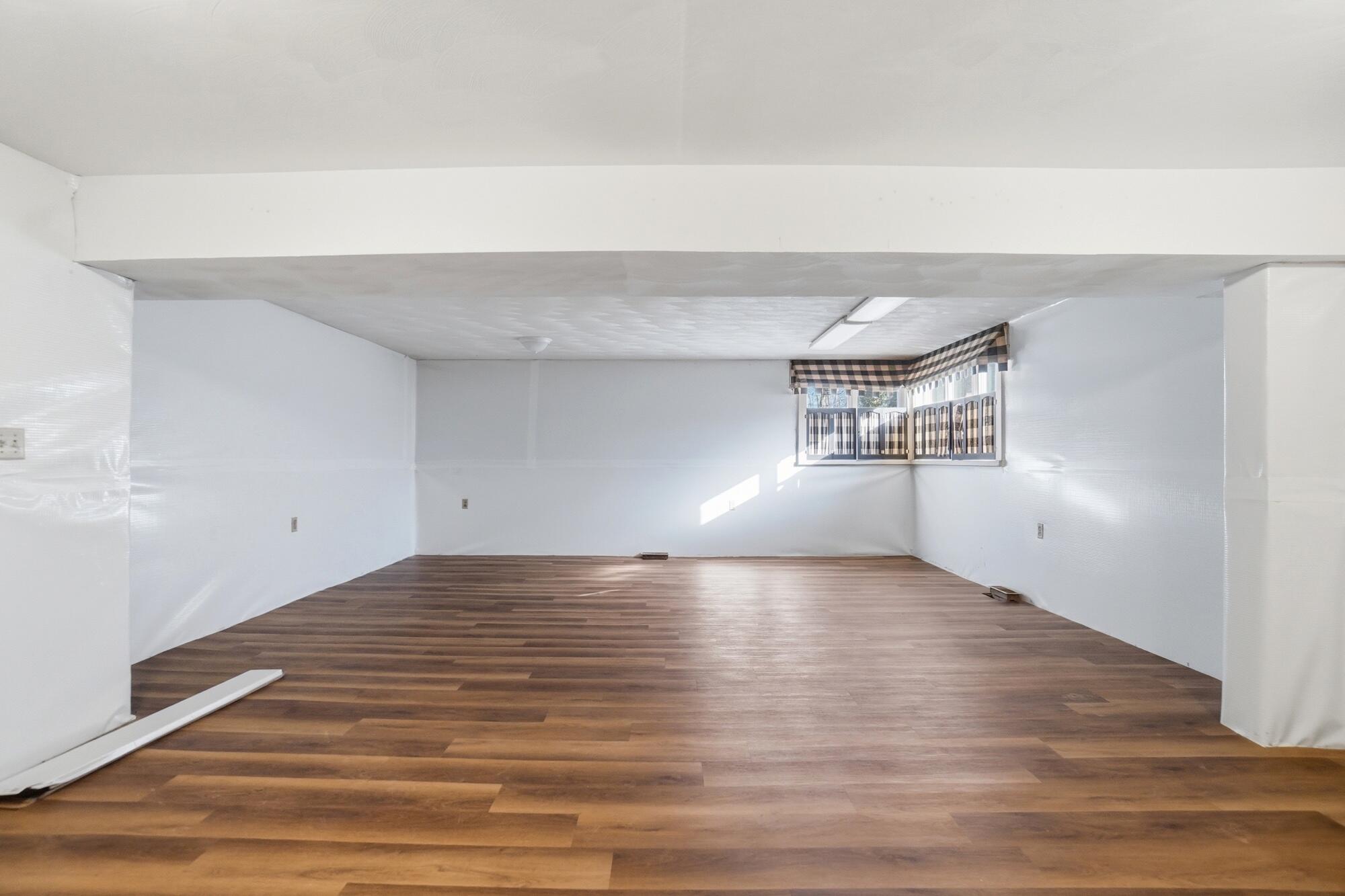 2438 Signal Hill Road, Springfield, Ohio 45504