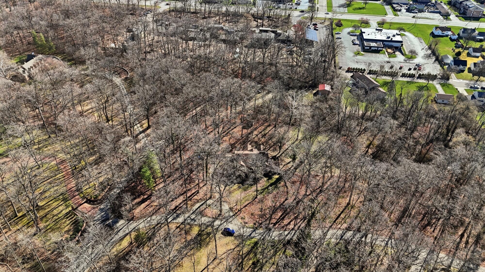 2438 Signal Hill Road, Springfield, Ohio 45504