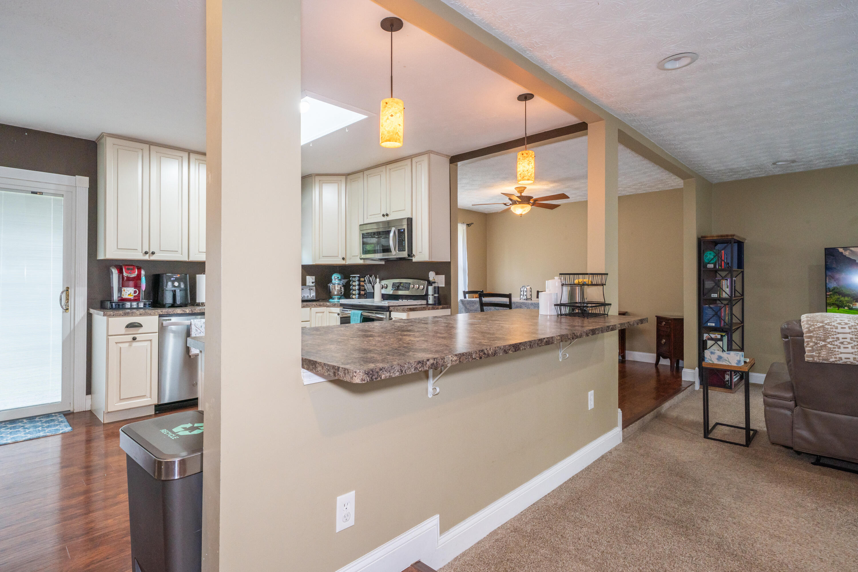 1412 Devoe Drive, Beavercreek, Ohio 45434