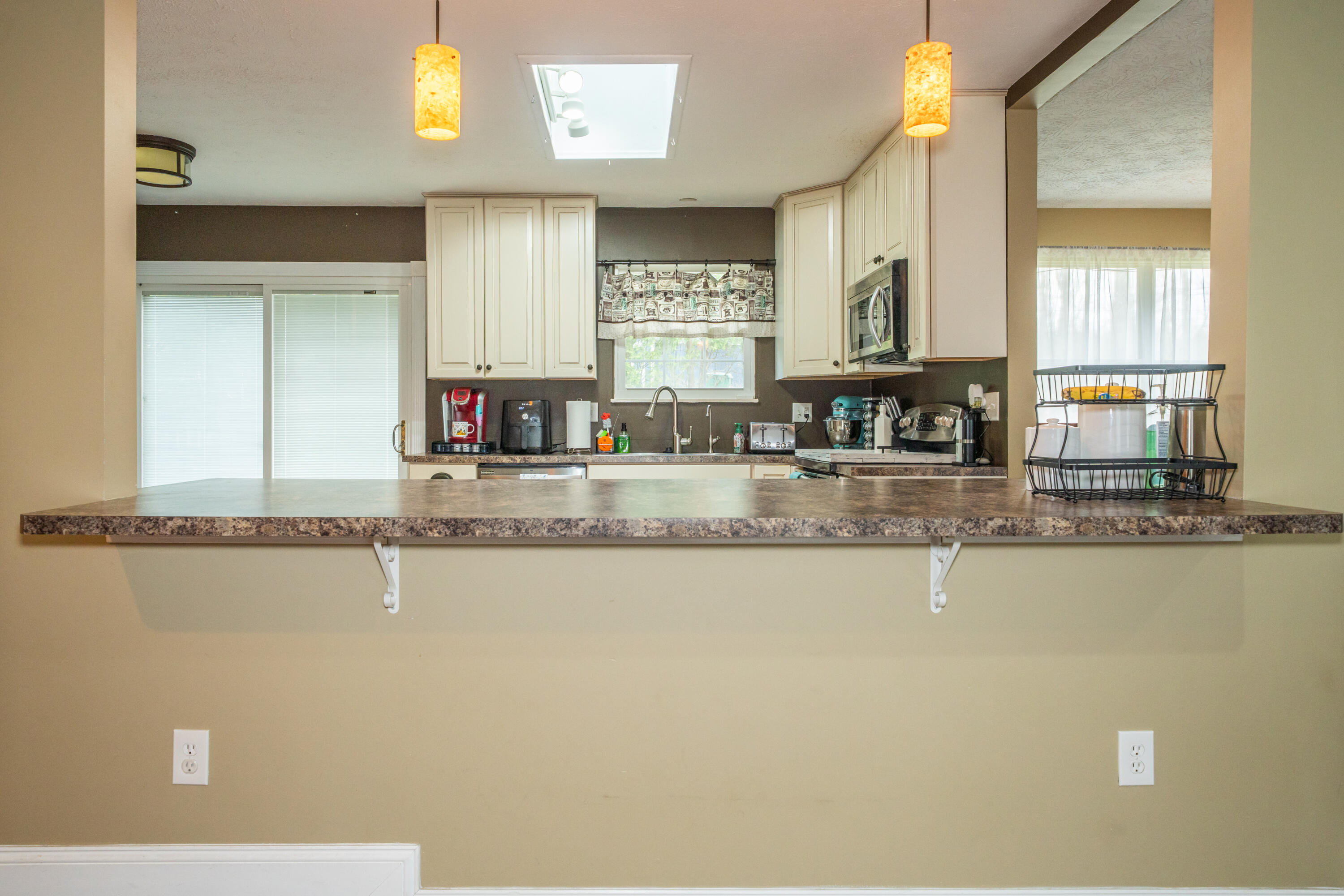 1412 Devoe Drive, Beavercreek, Ohio 45434